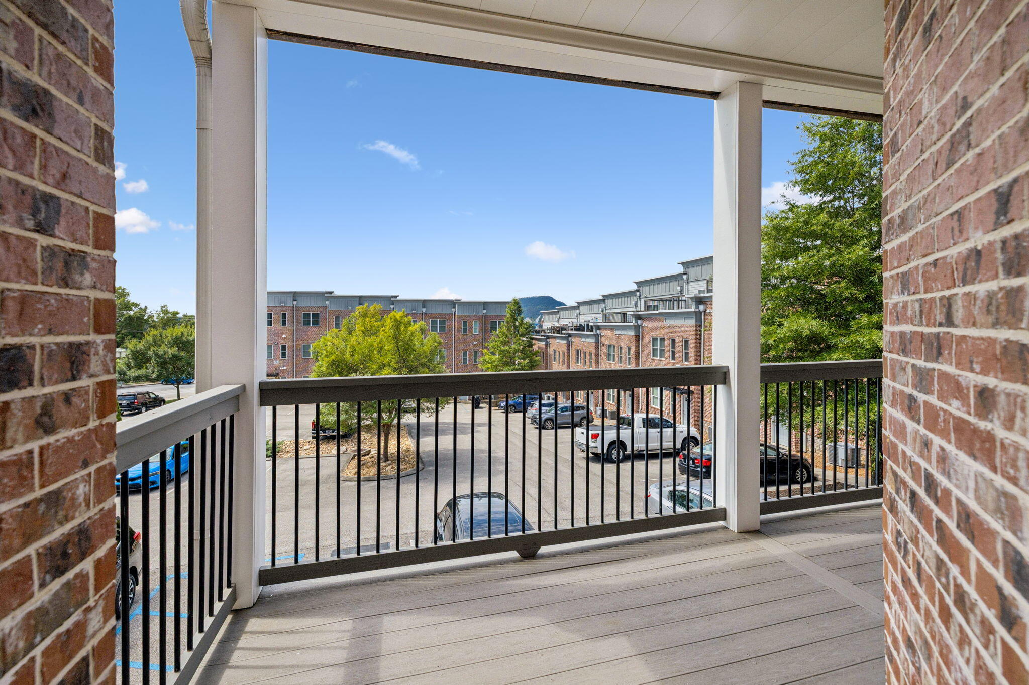 229 Delmont St #225