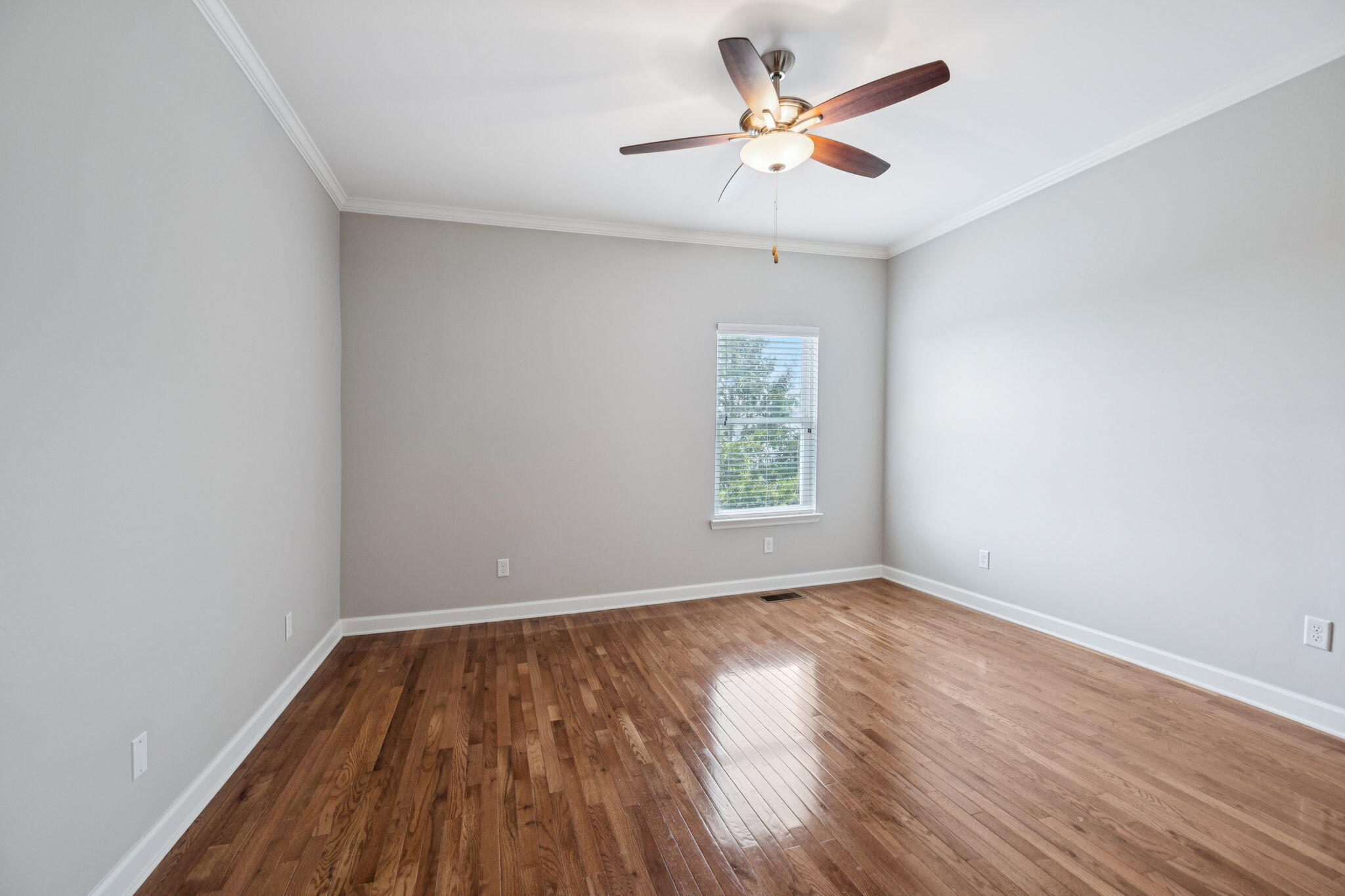 229 Delmont St #225