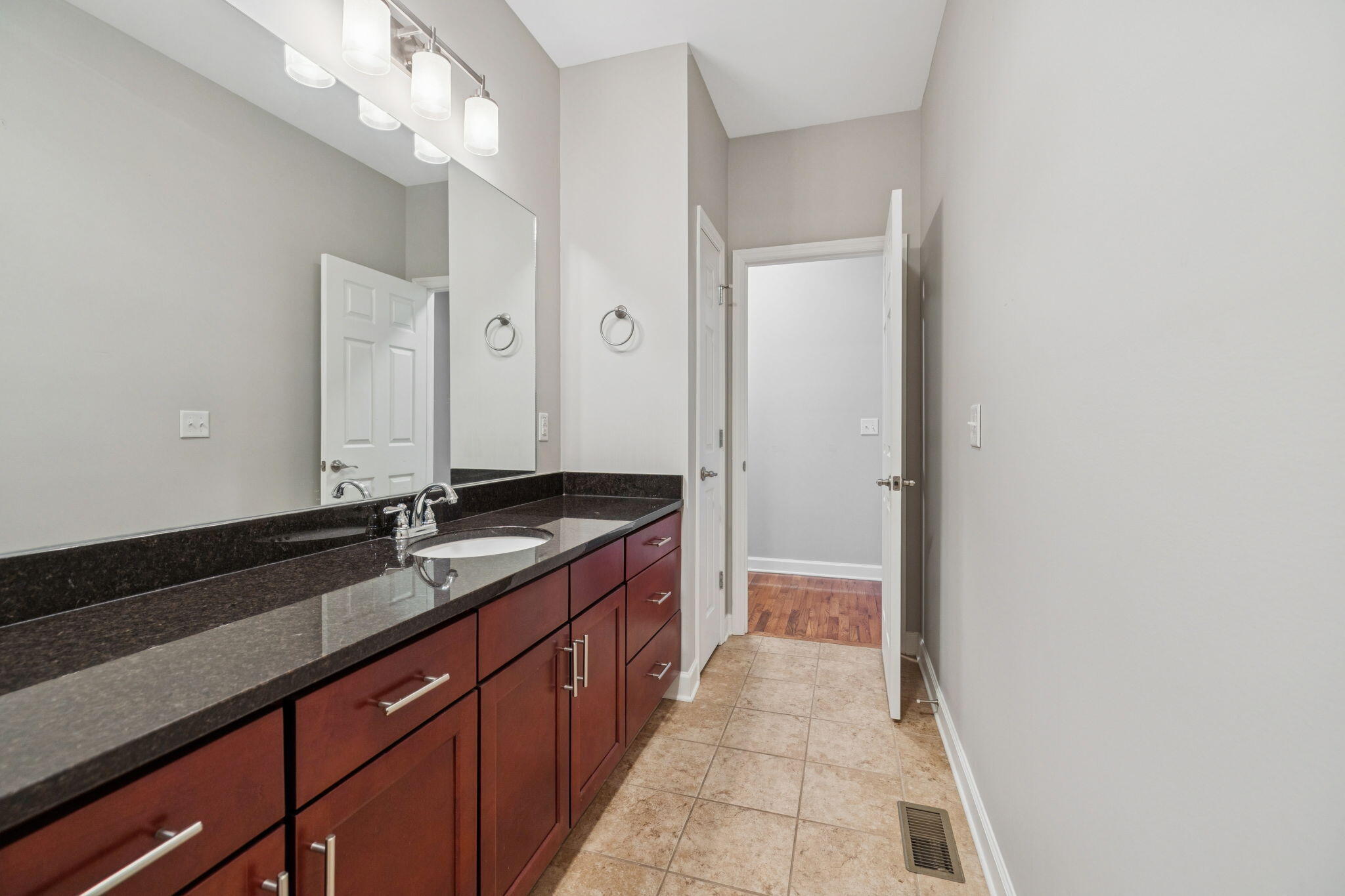 229 Delmont St #225