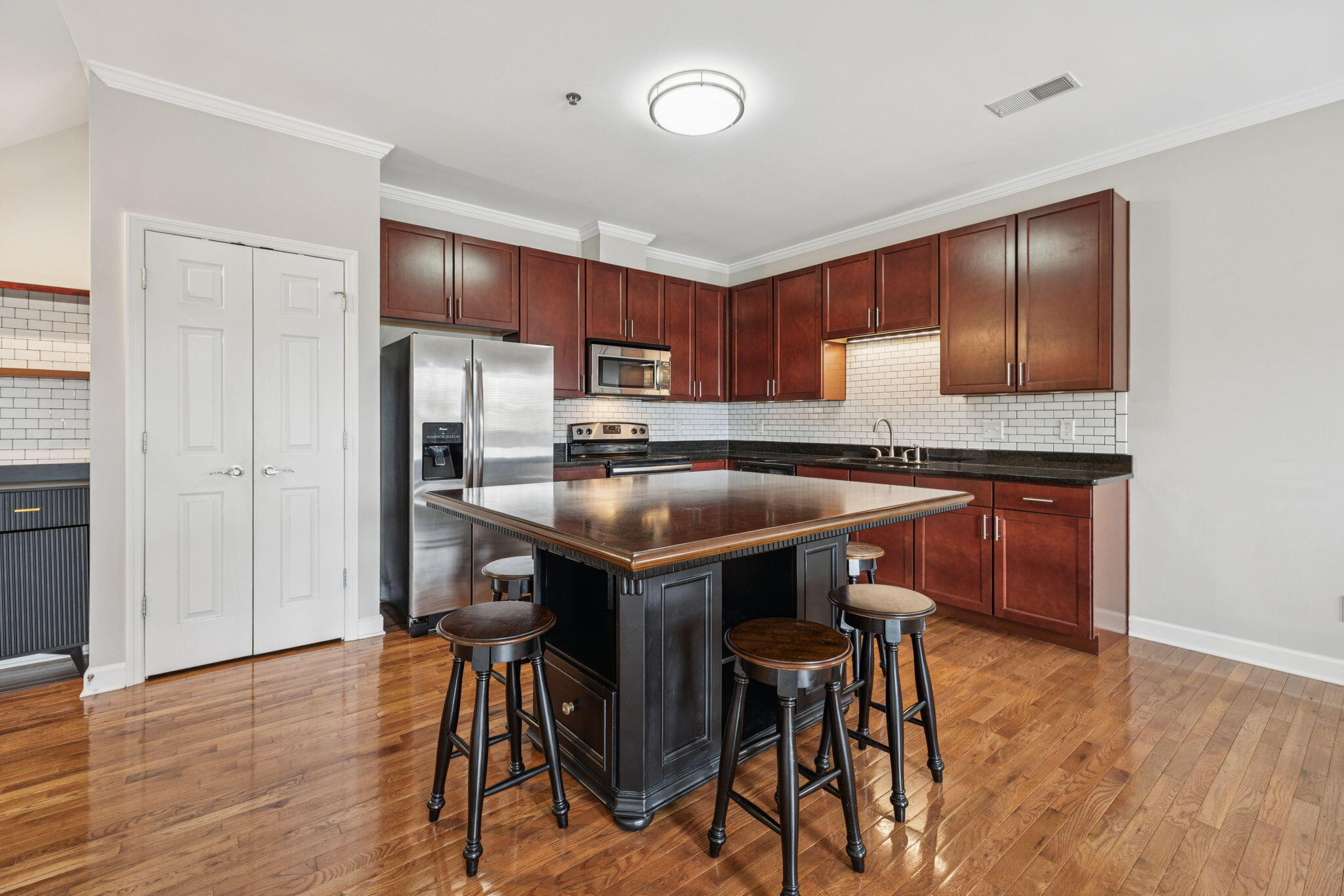 229 Delmont St #225