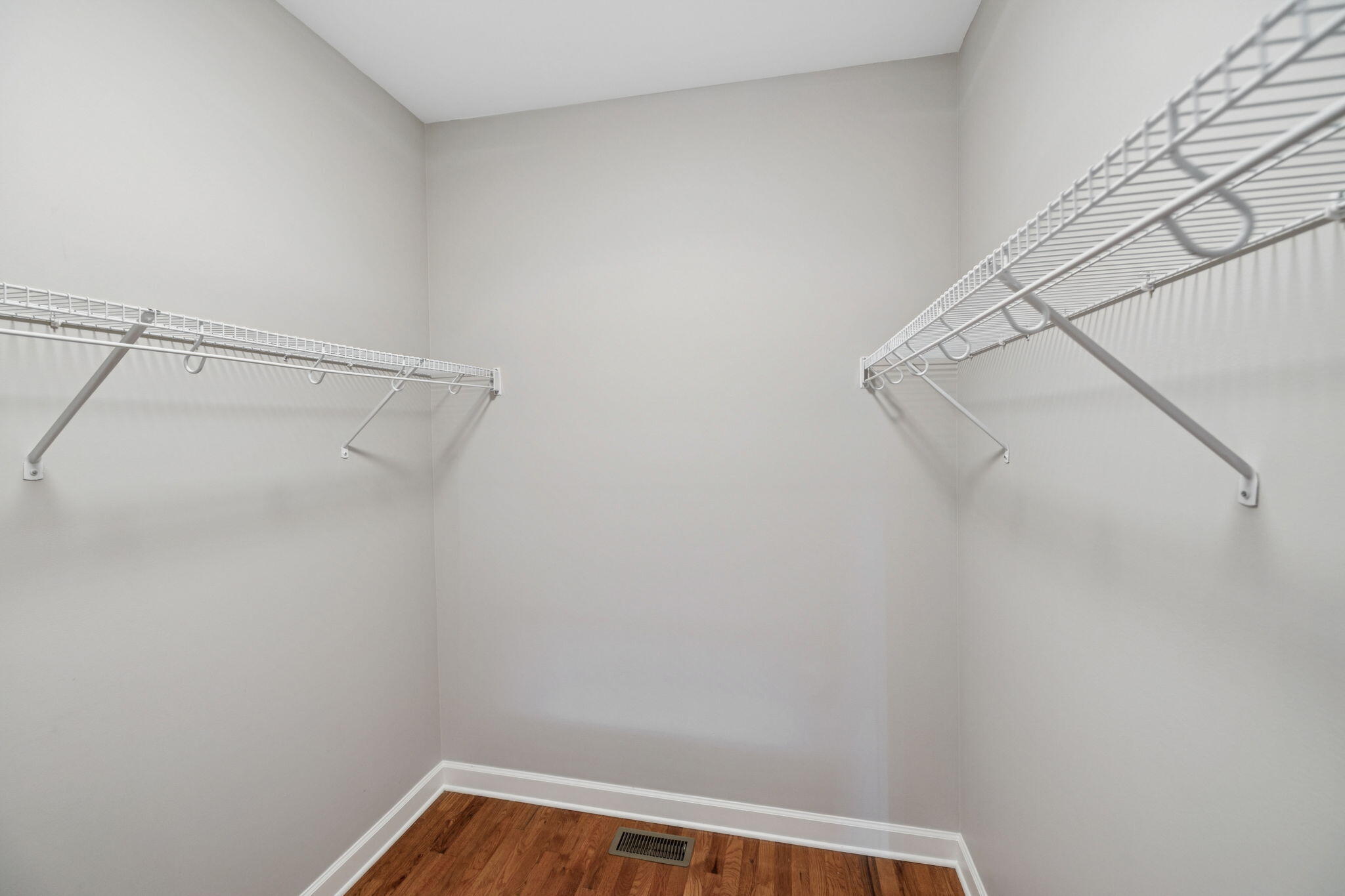 229 Delmont St #225