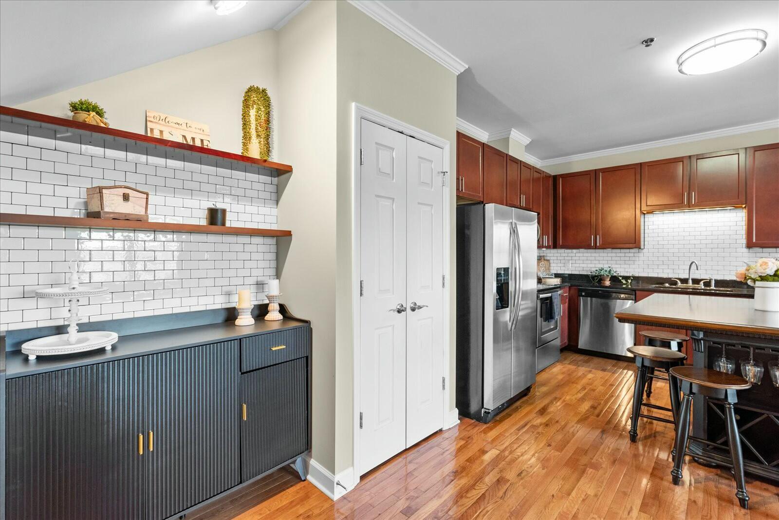 229 Delmont St #225