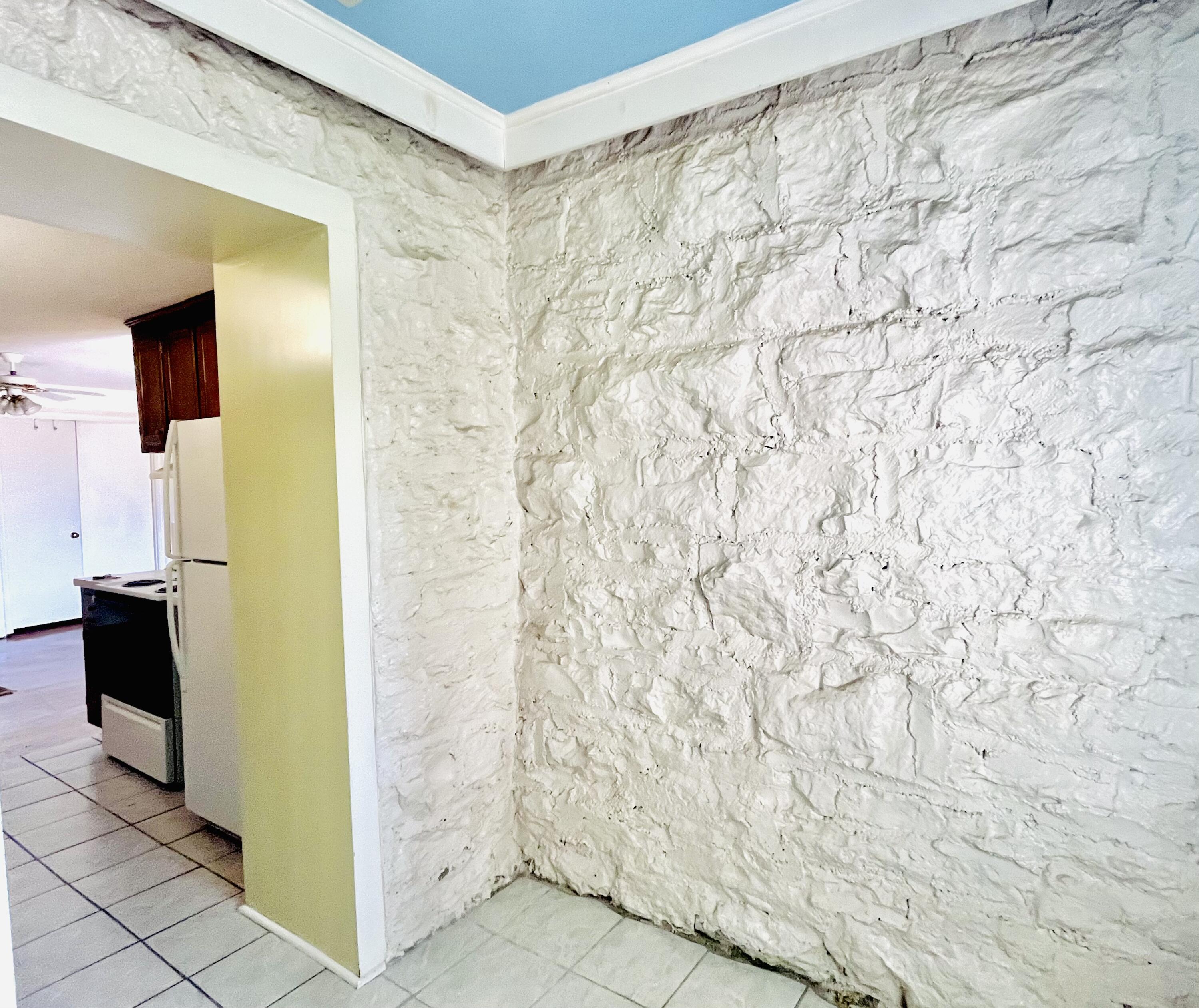 900 Vine Street, 9