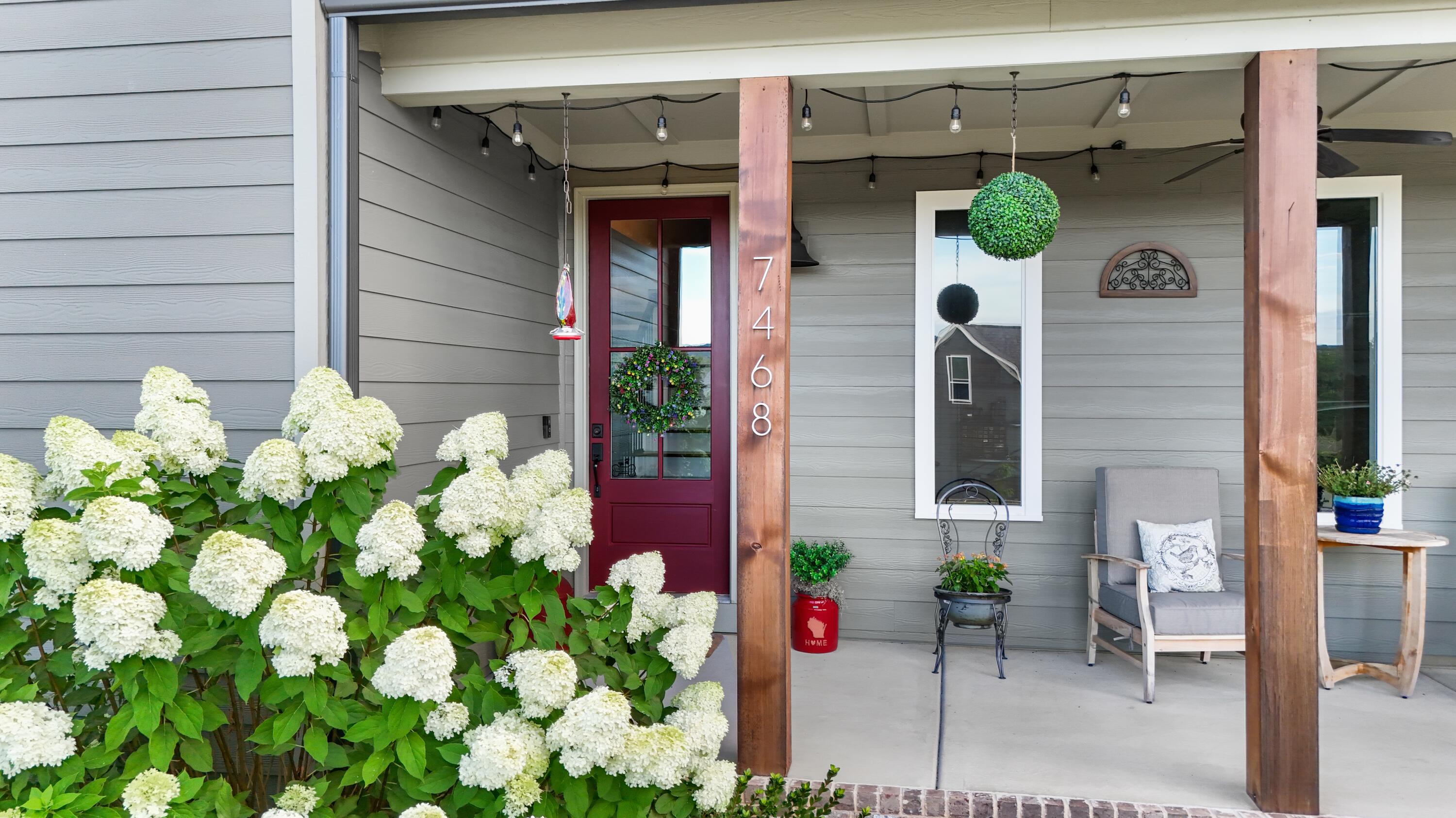 7468 Crowes Nest Drive