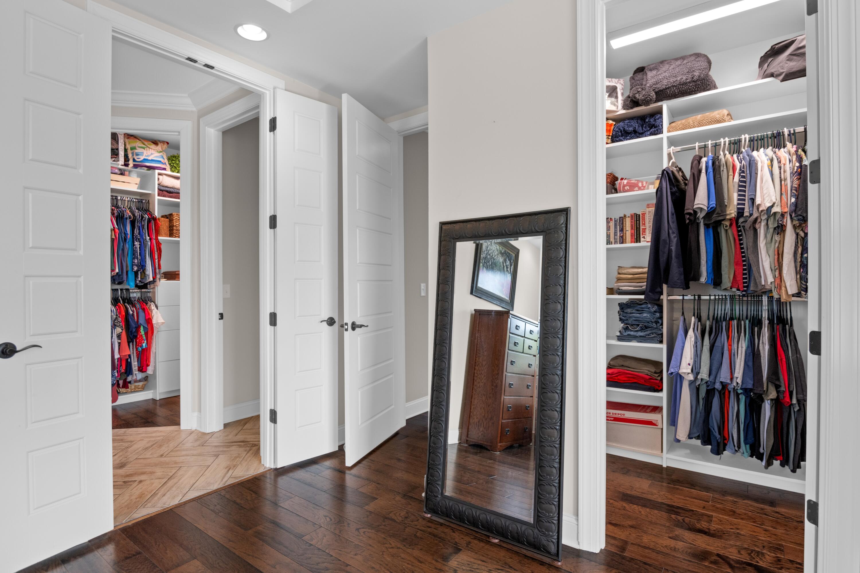 7468 Crowes Nest Drive