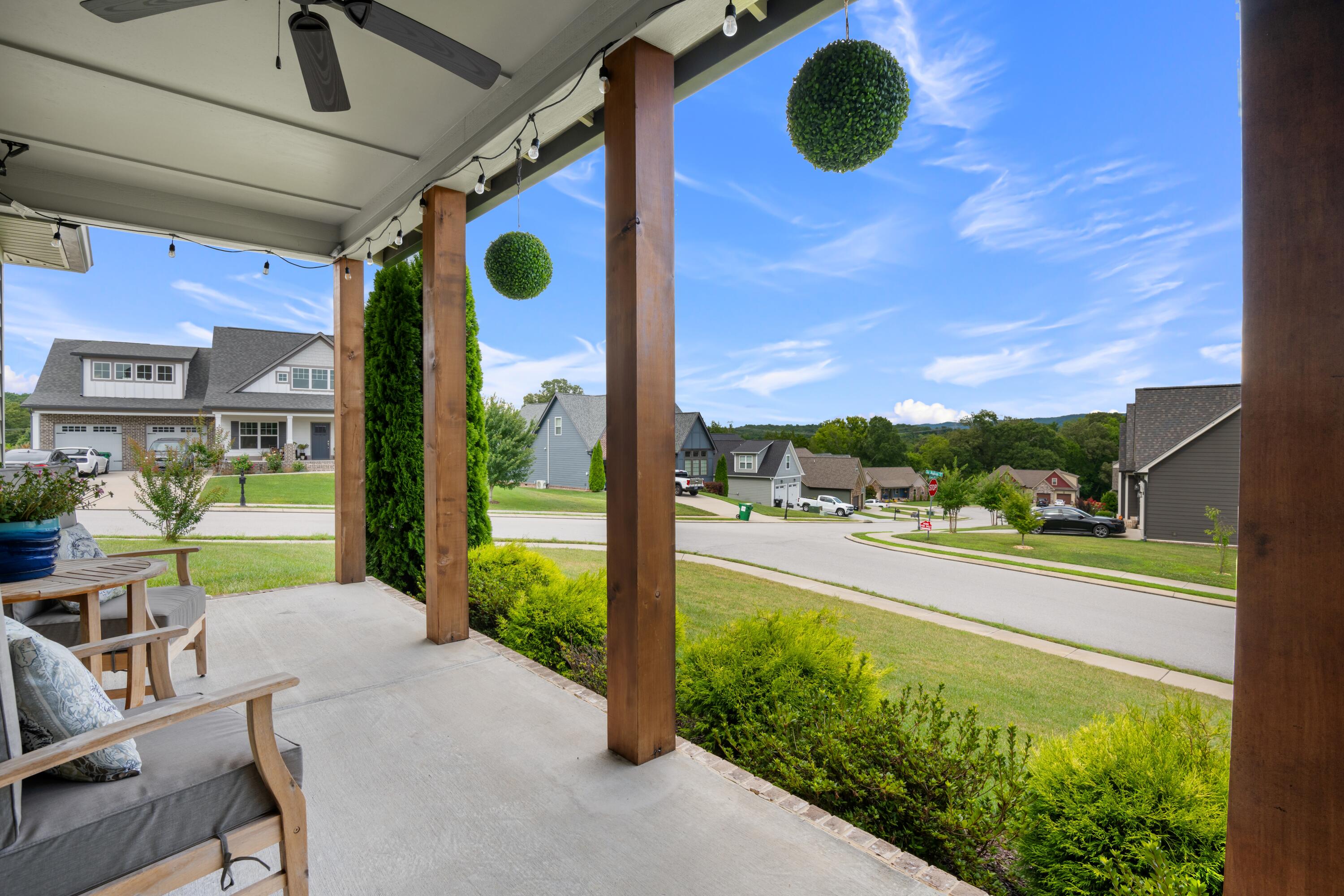 7468 Crowes Nest Drive