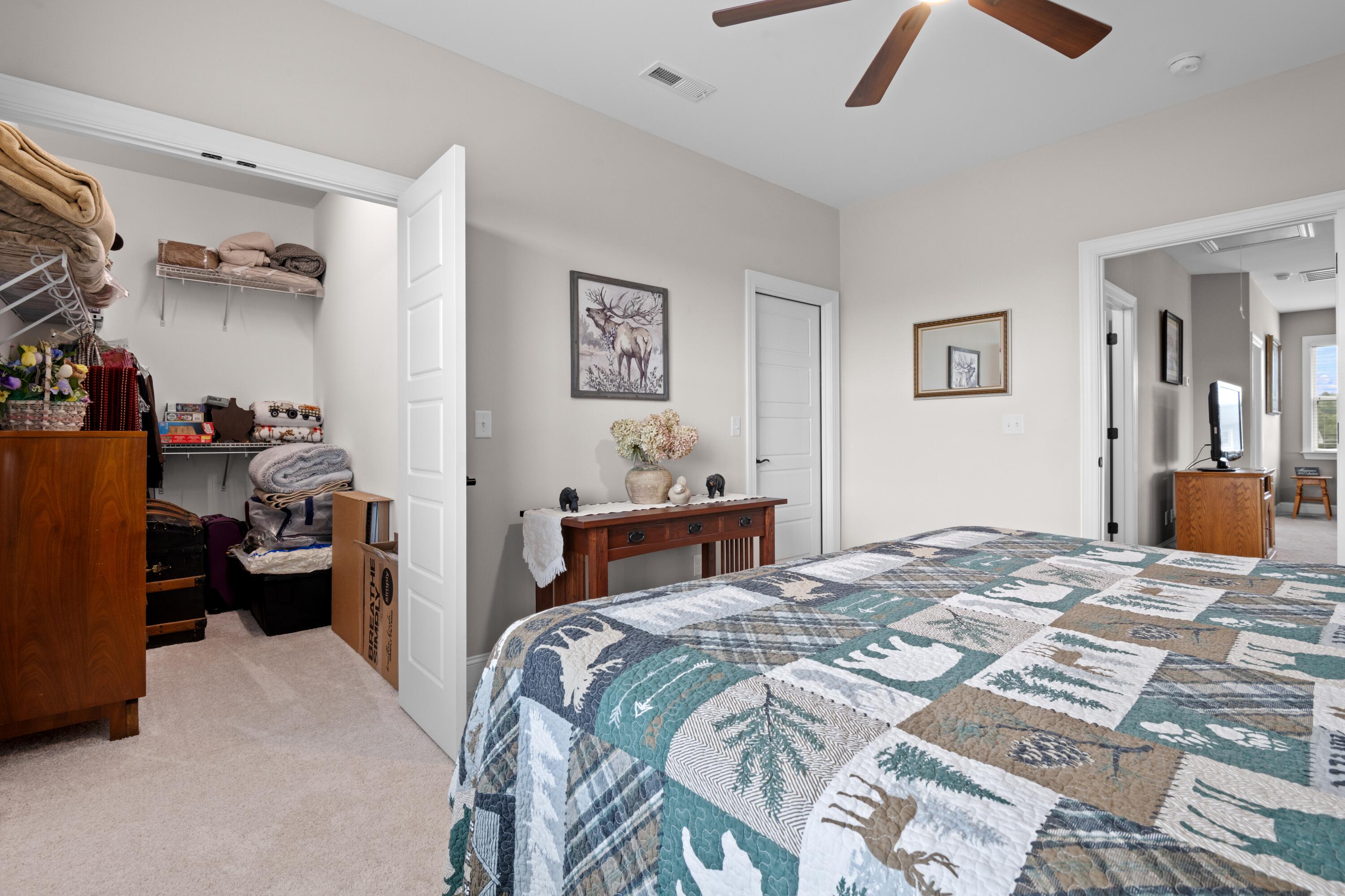 7468 Crowes Nest Drive