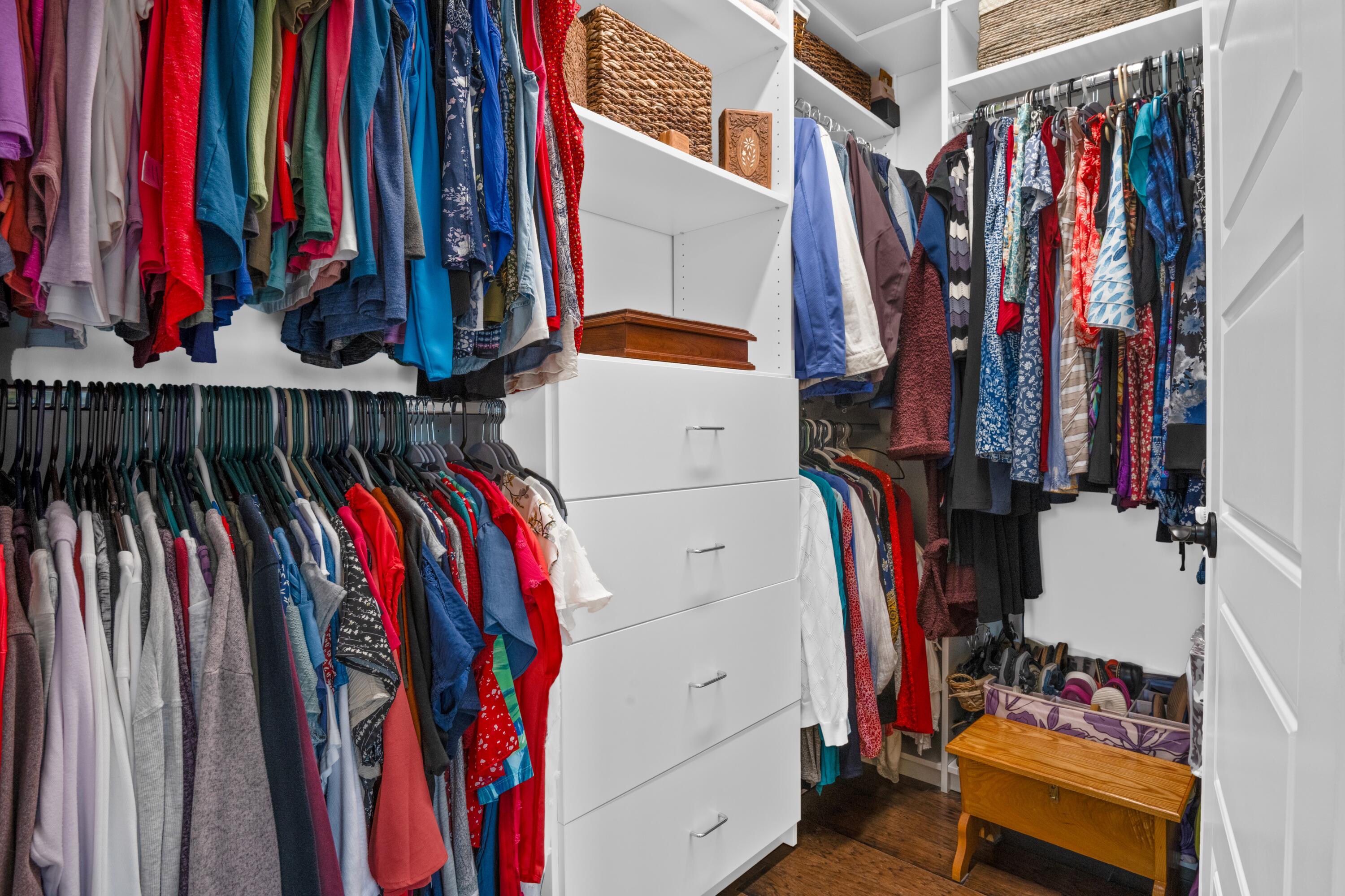 7468 Crowes Nest Drive