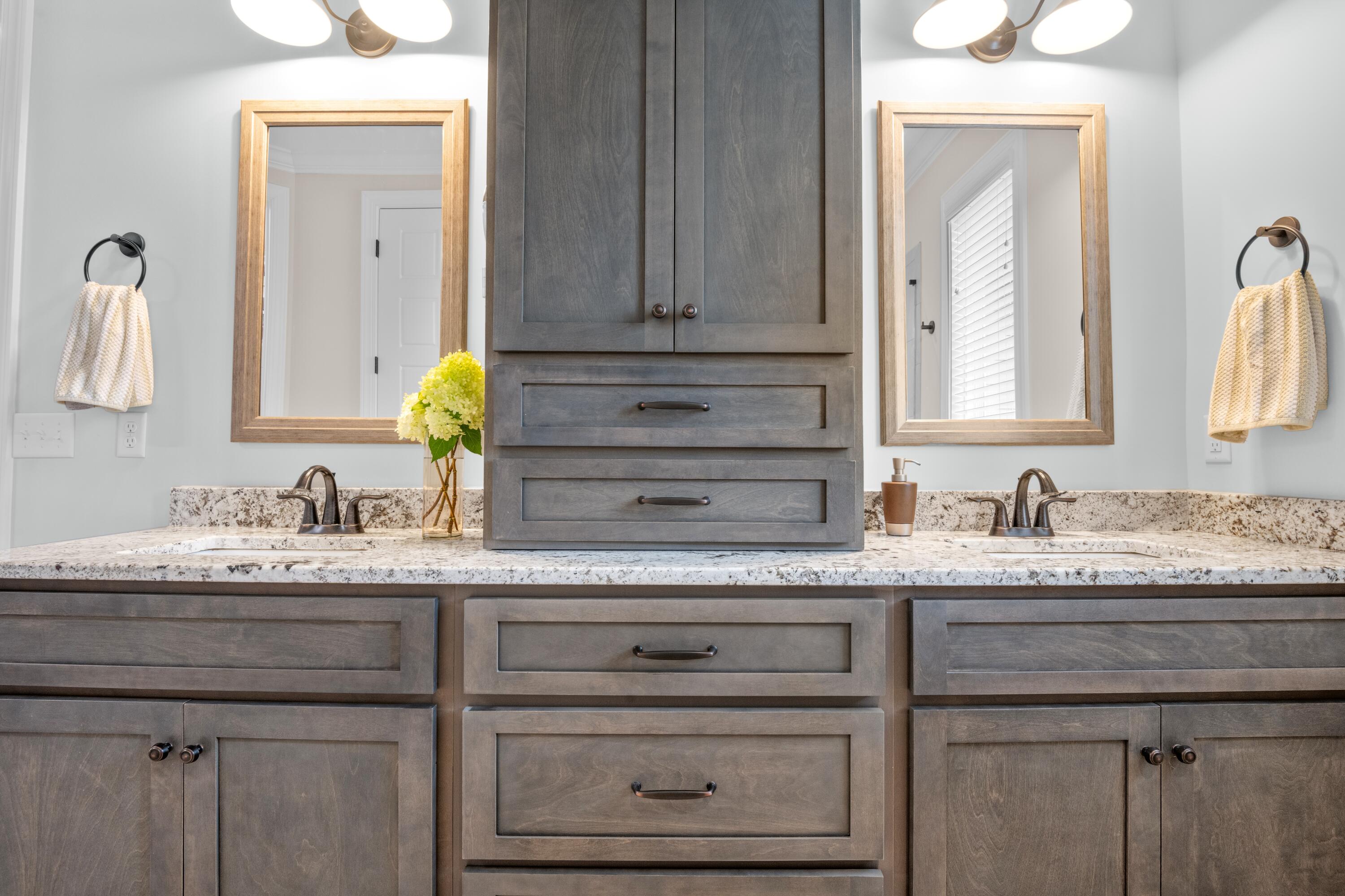 7468 Crowes Nest Drive