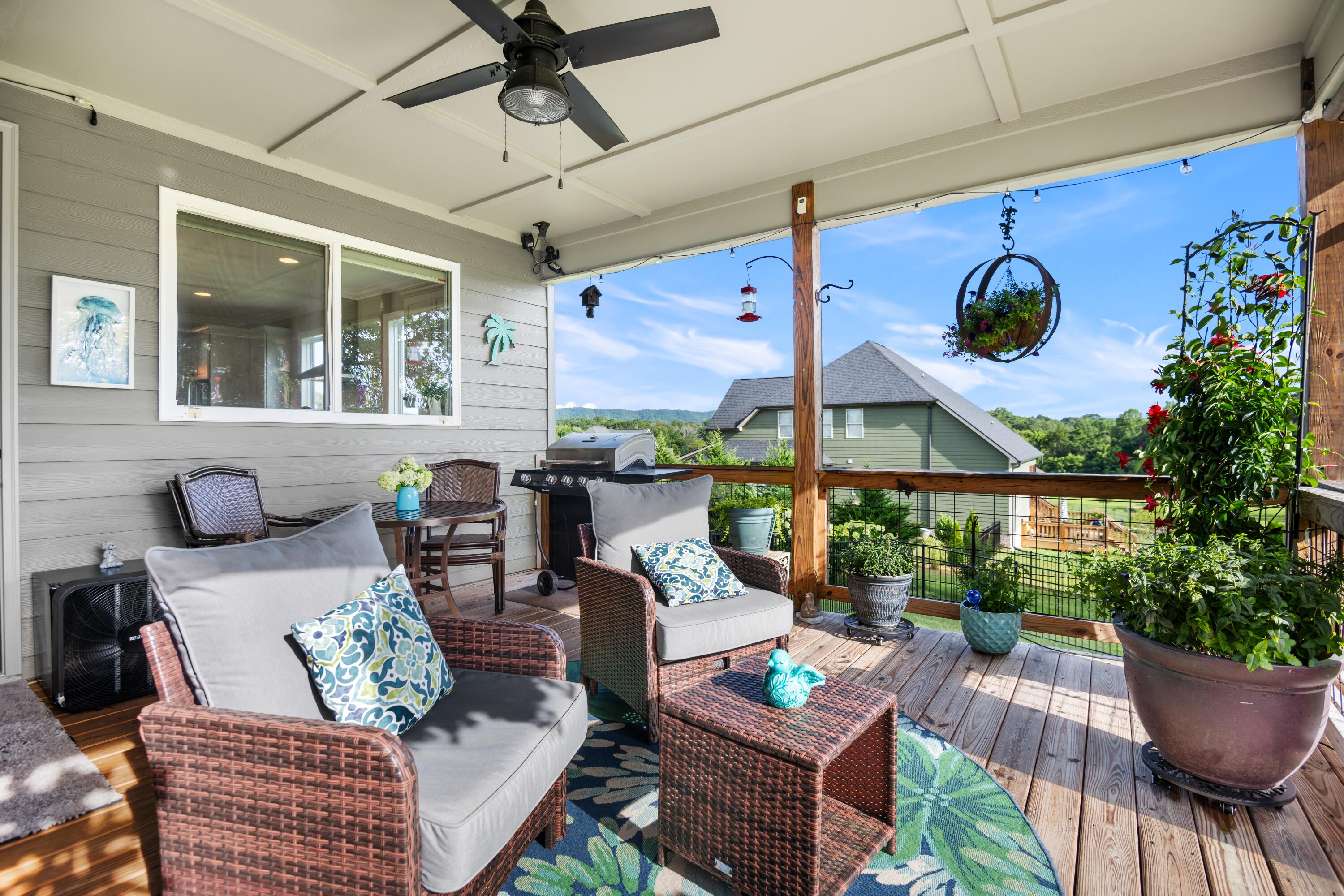 7468 Crowes Nest Drive
