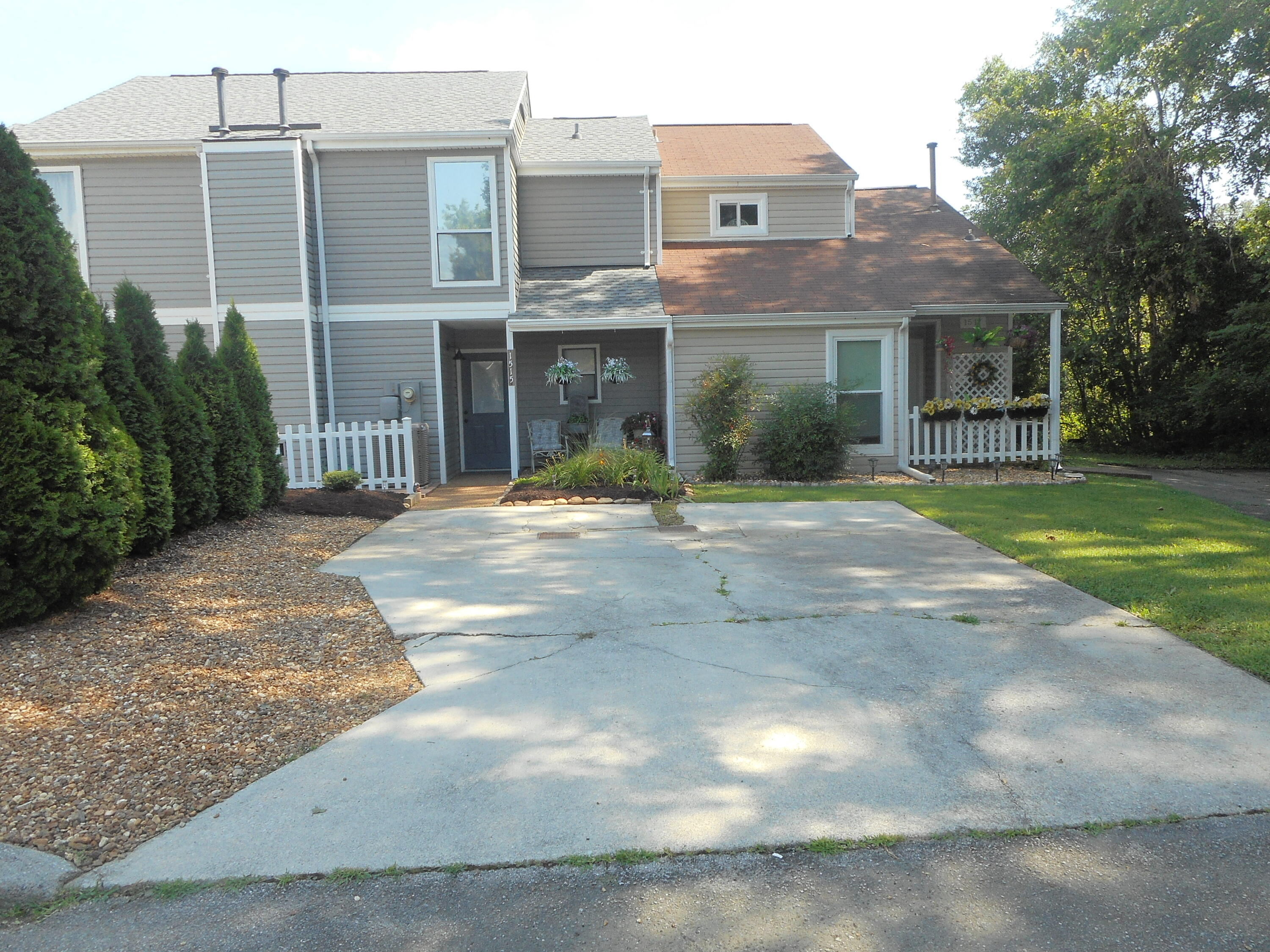 1515 Pheasant Run Place