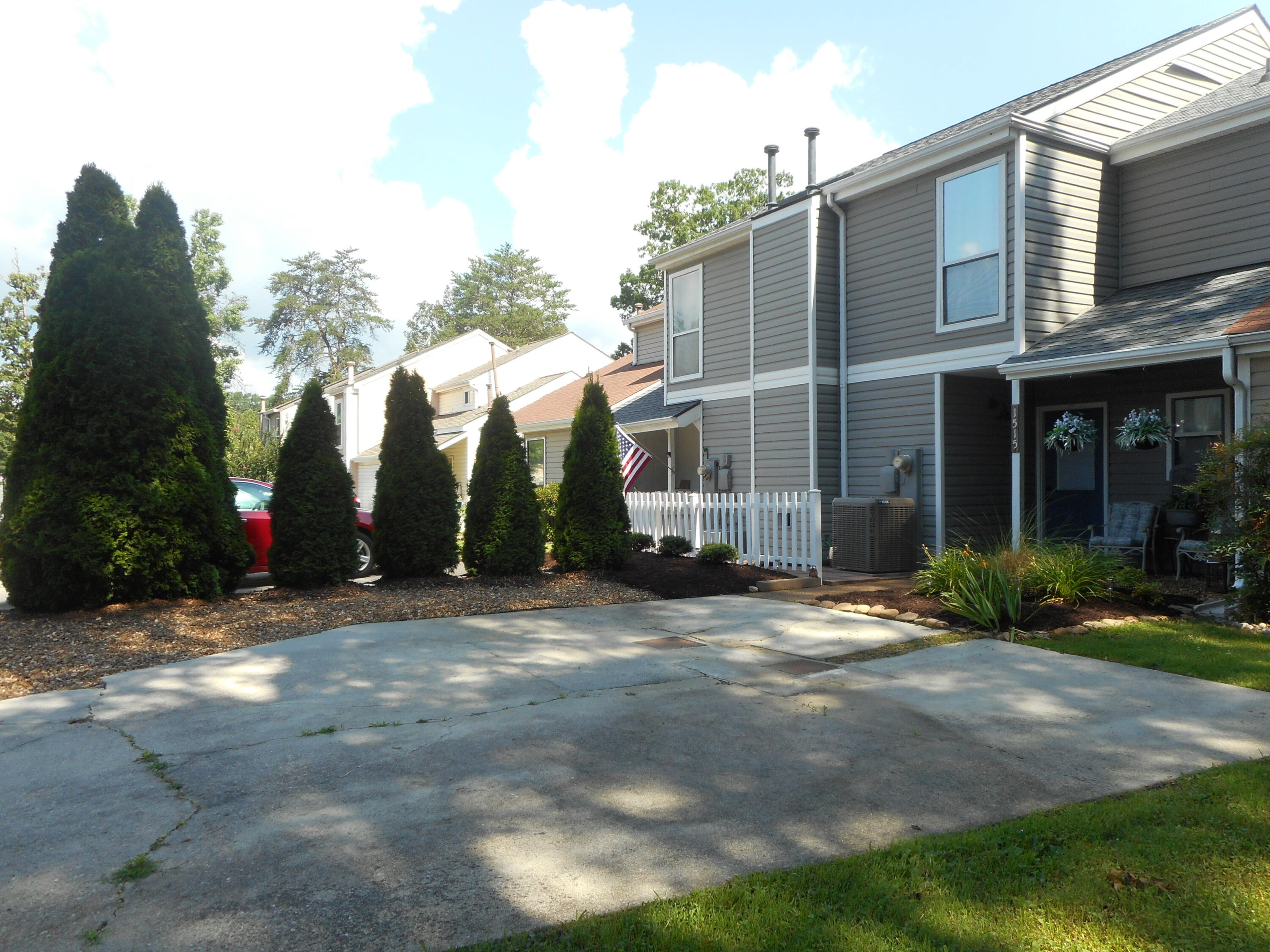 1515 Pheasant Run Place