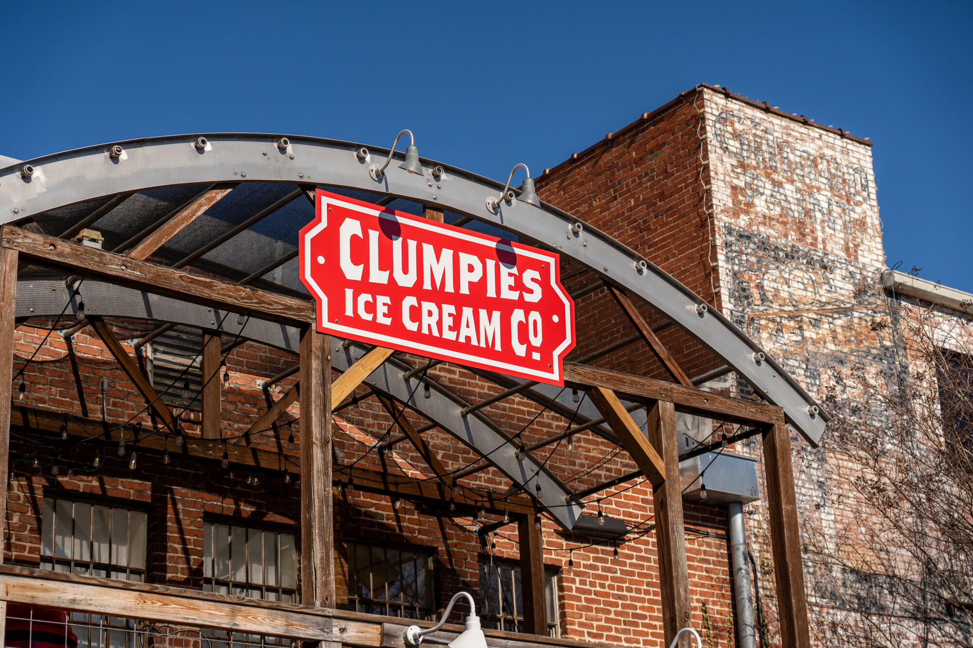 1822 Auburndale Avenue