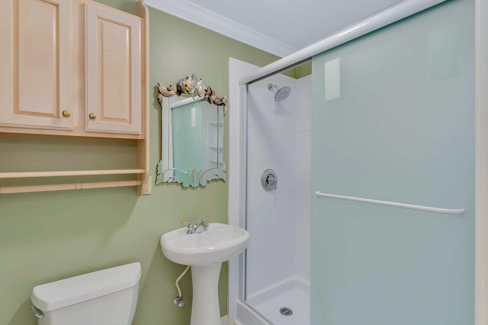 1822 Auburndale Avenue