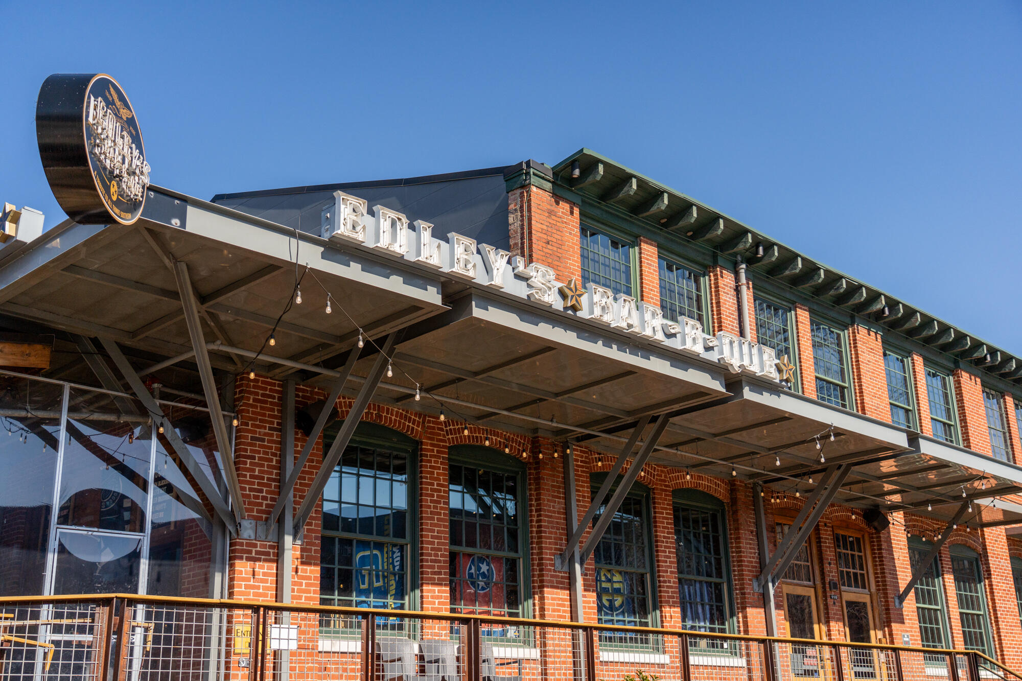 1822 Auburndale Avenue