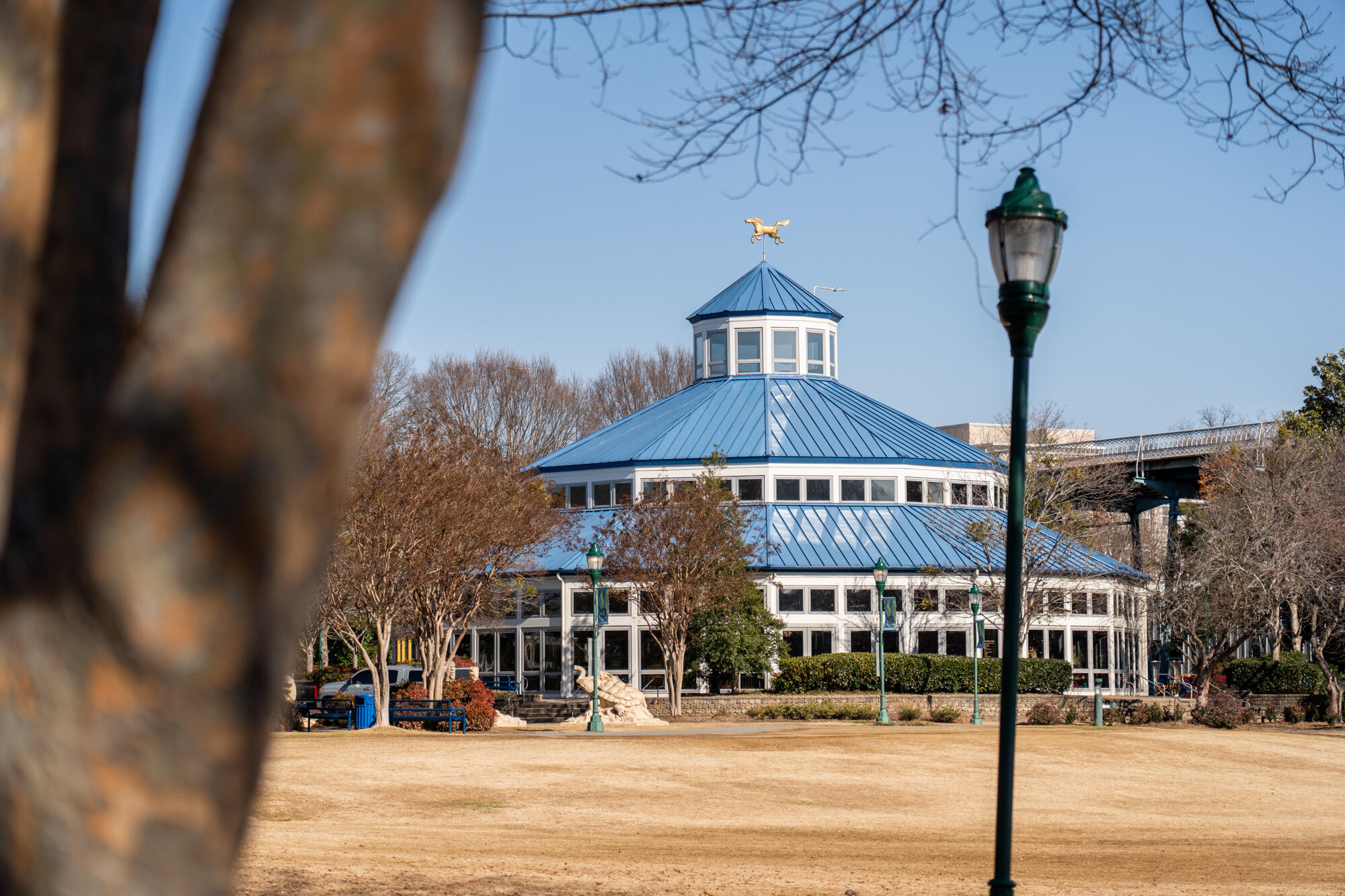 1822 Auburndale Avenue