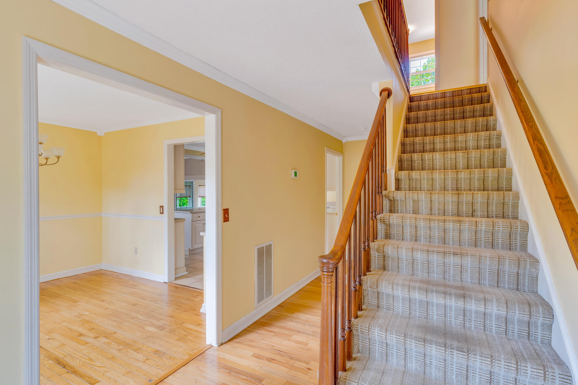 1822 Auburndale Avenue