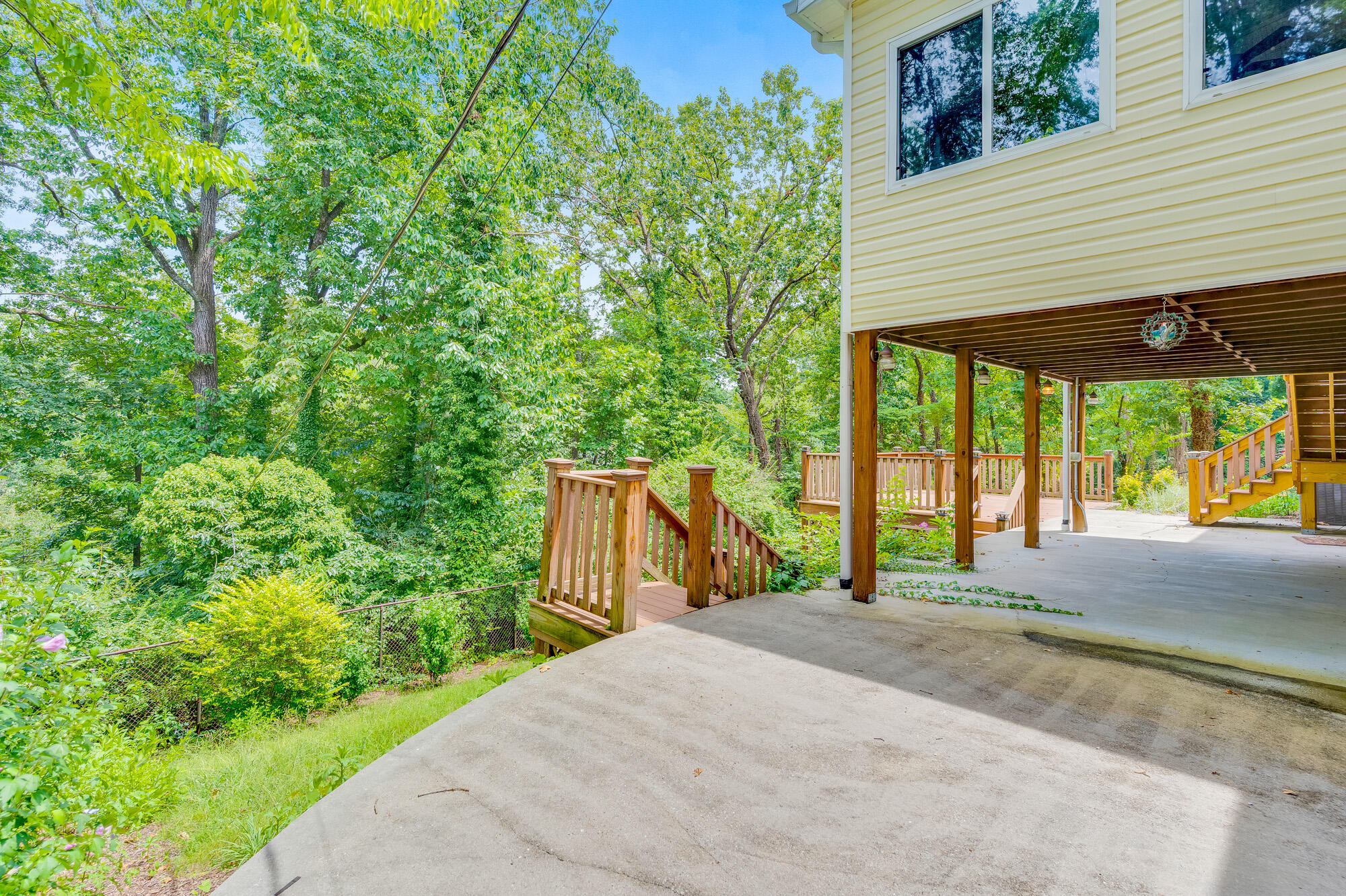 1822 Auburndale Avenue