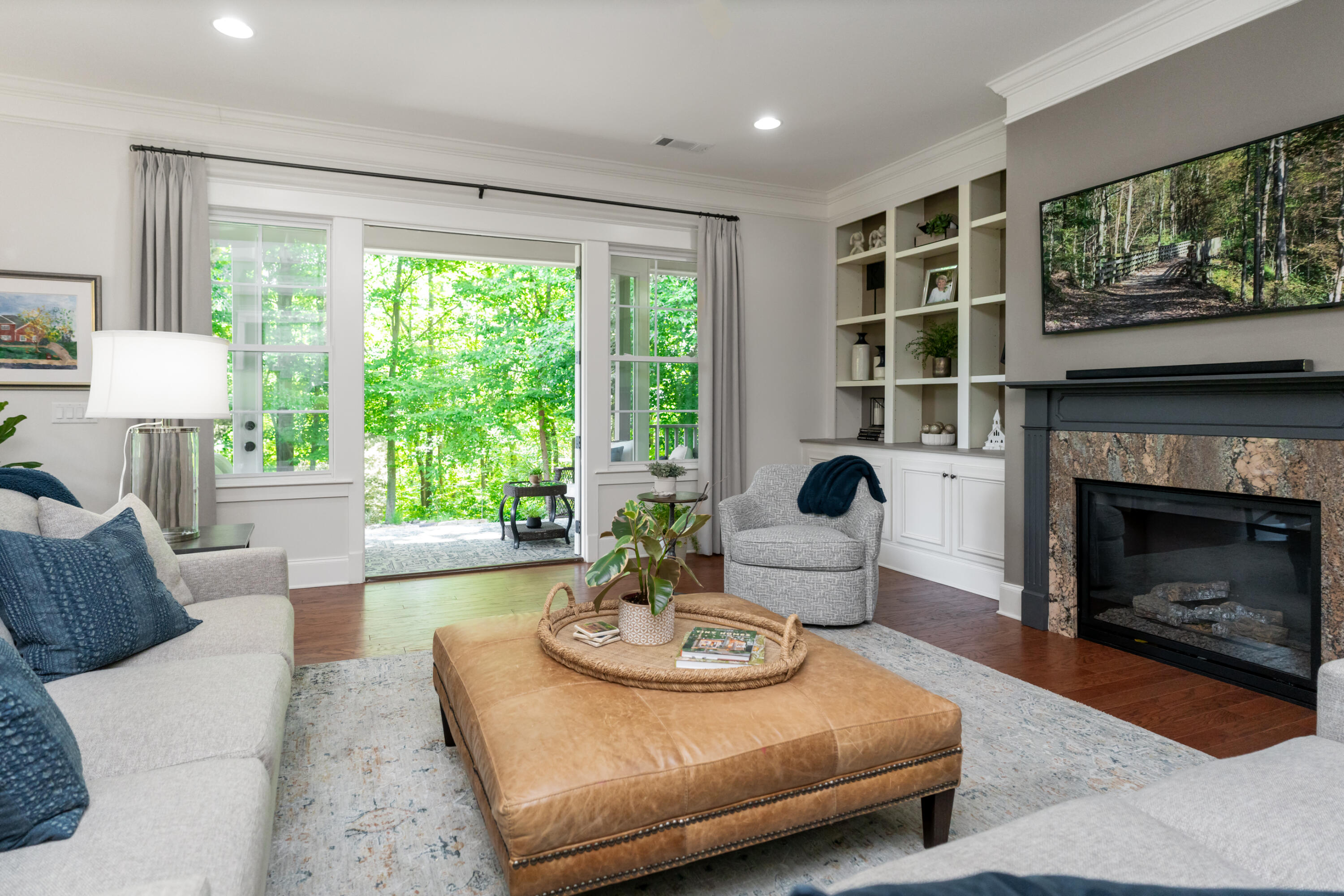 806 Waterthrush Lane