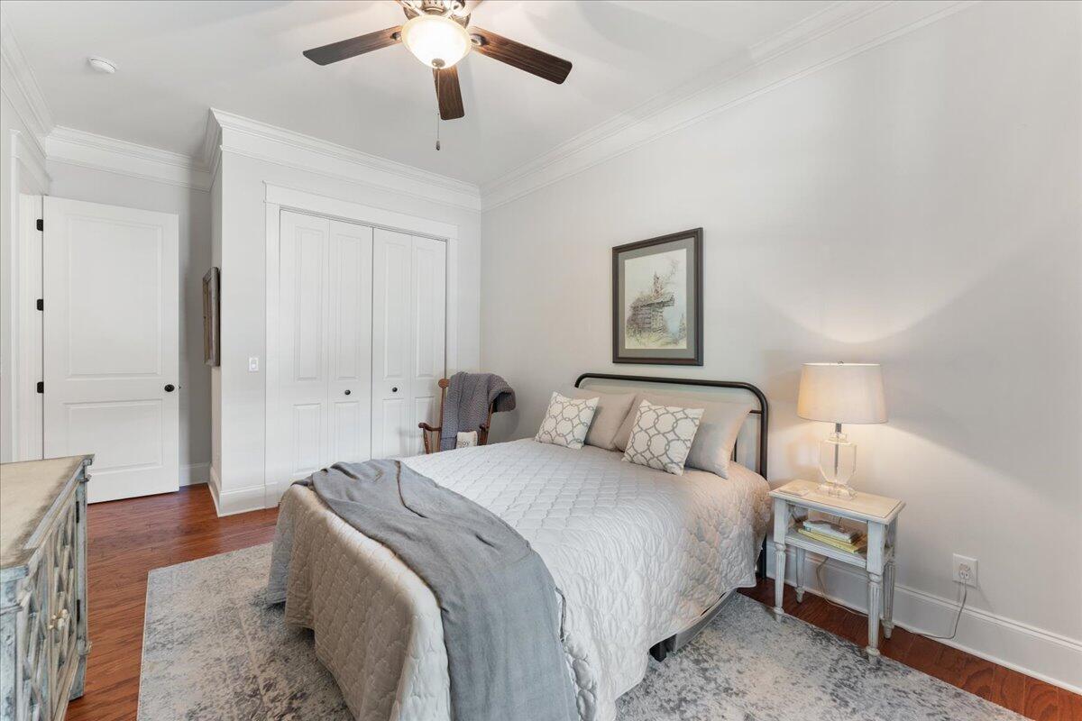 806 Waterthrush Lane