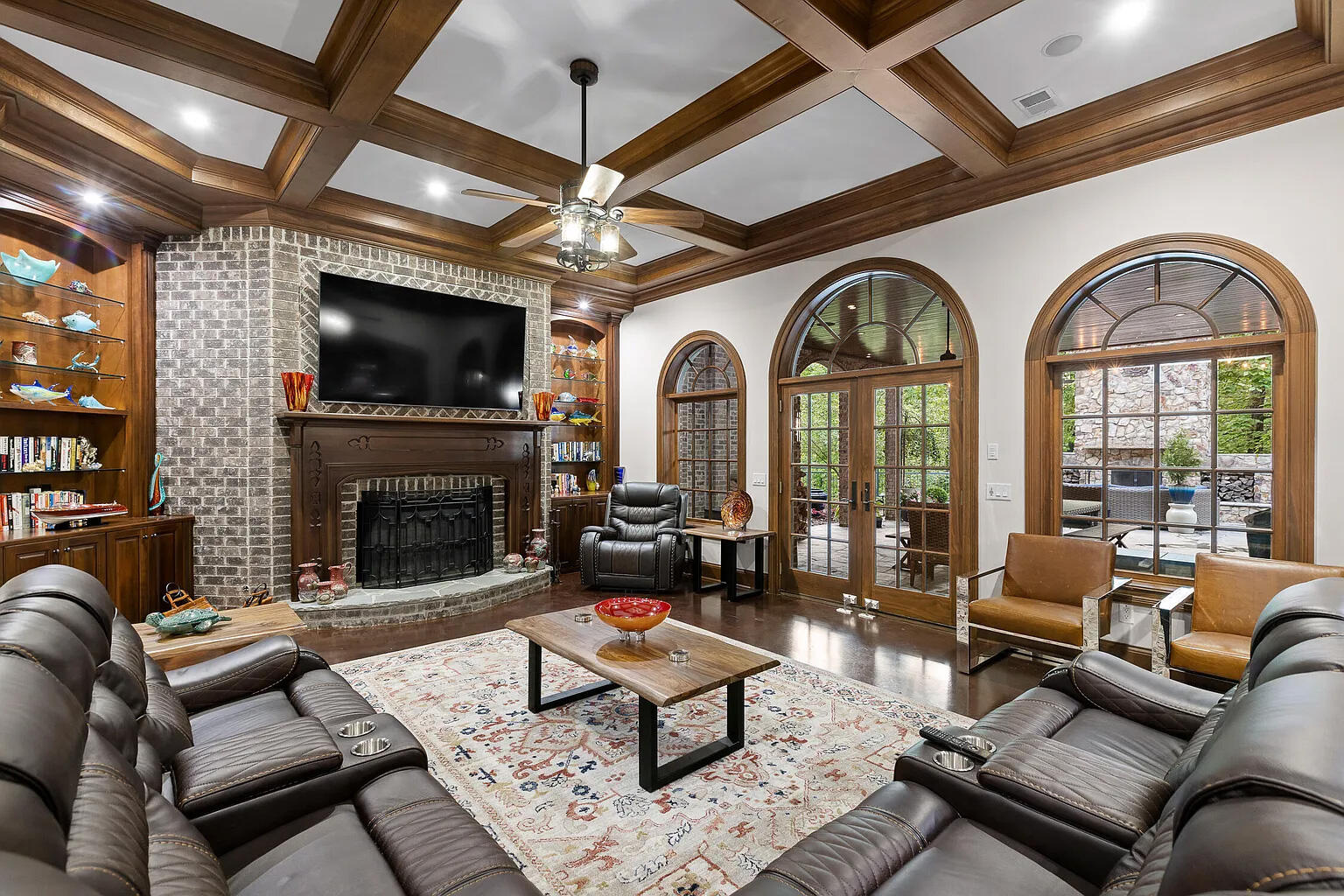 4405 Hawk Ridge Court