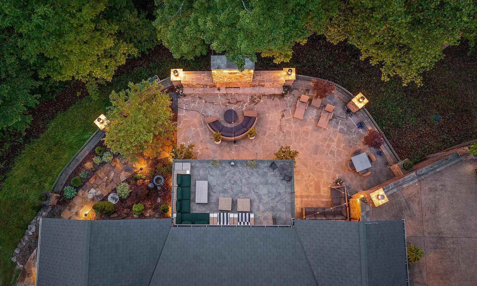 4405 Hawk Ridge Court