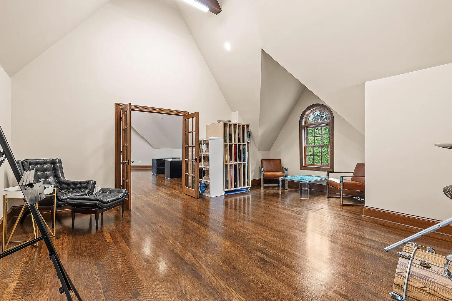 4405 Hawk Ridge Court