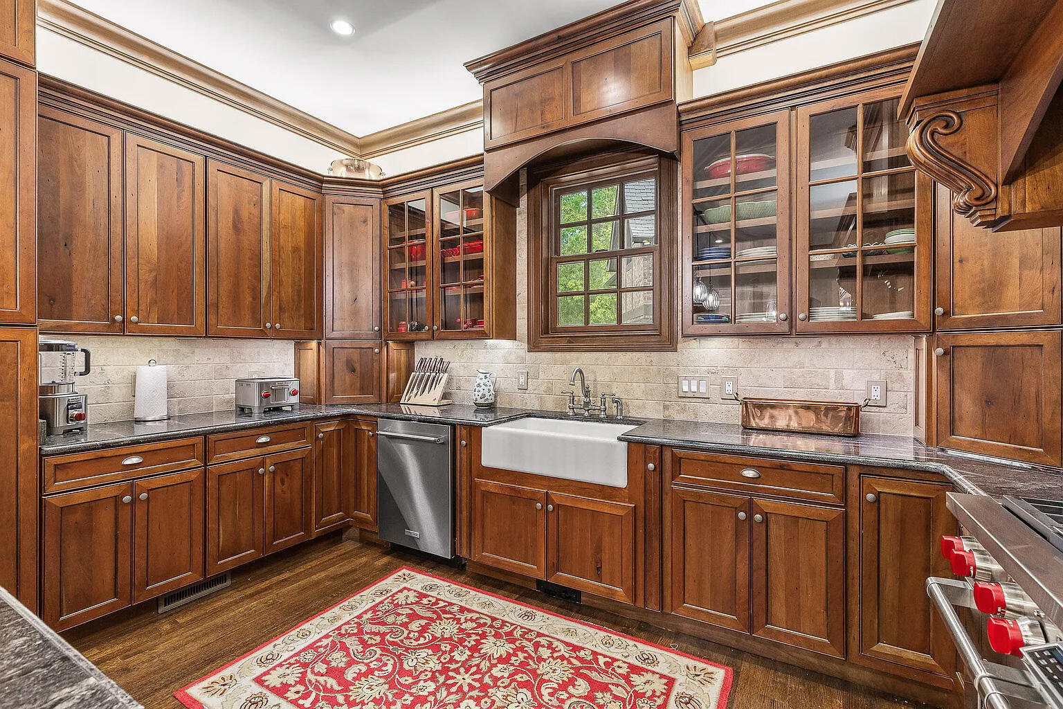 4405 Hawk Ridge Court