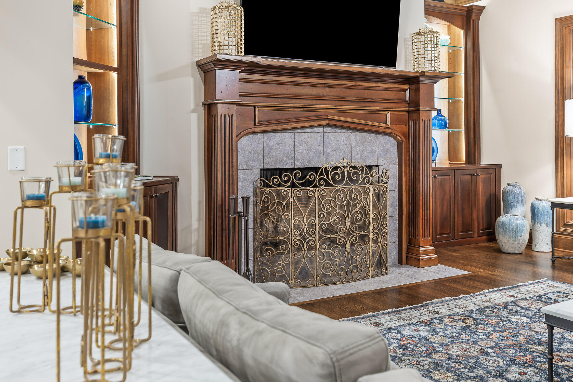 4405 Hawk Ridge Court