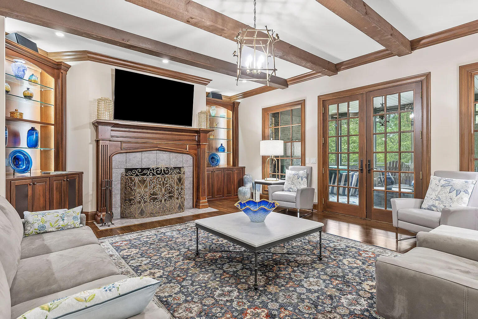 4405 Hawk Ridge Court