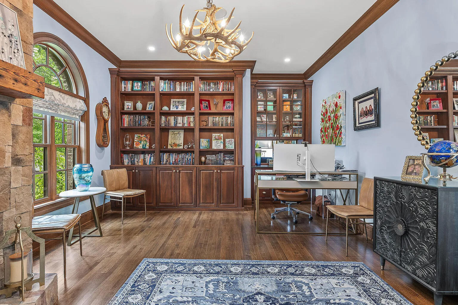 4405 Hawk Ridge Court