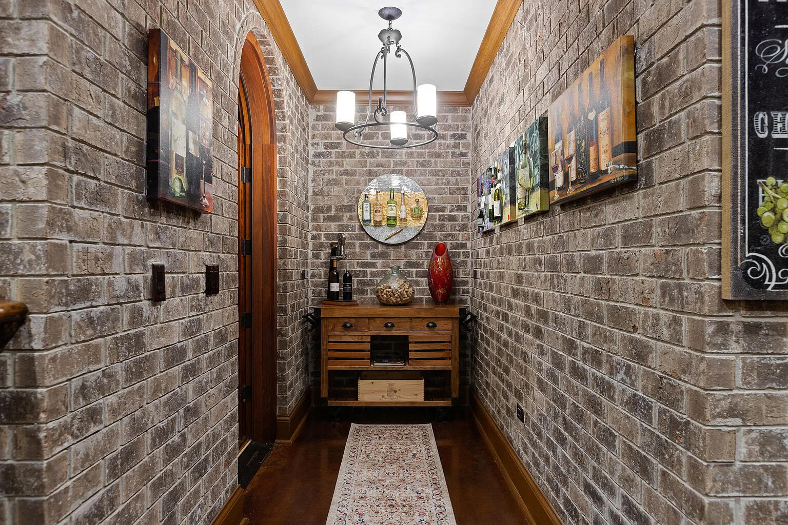 4405 Hawk Ridge Court