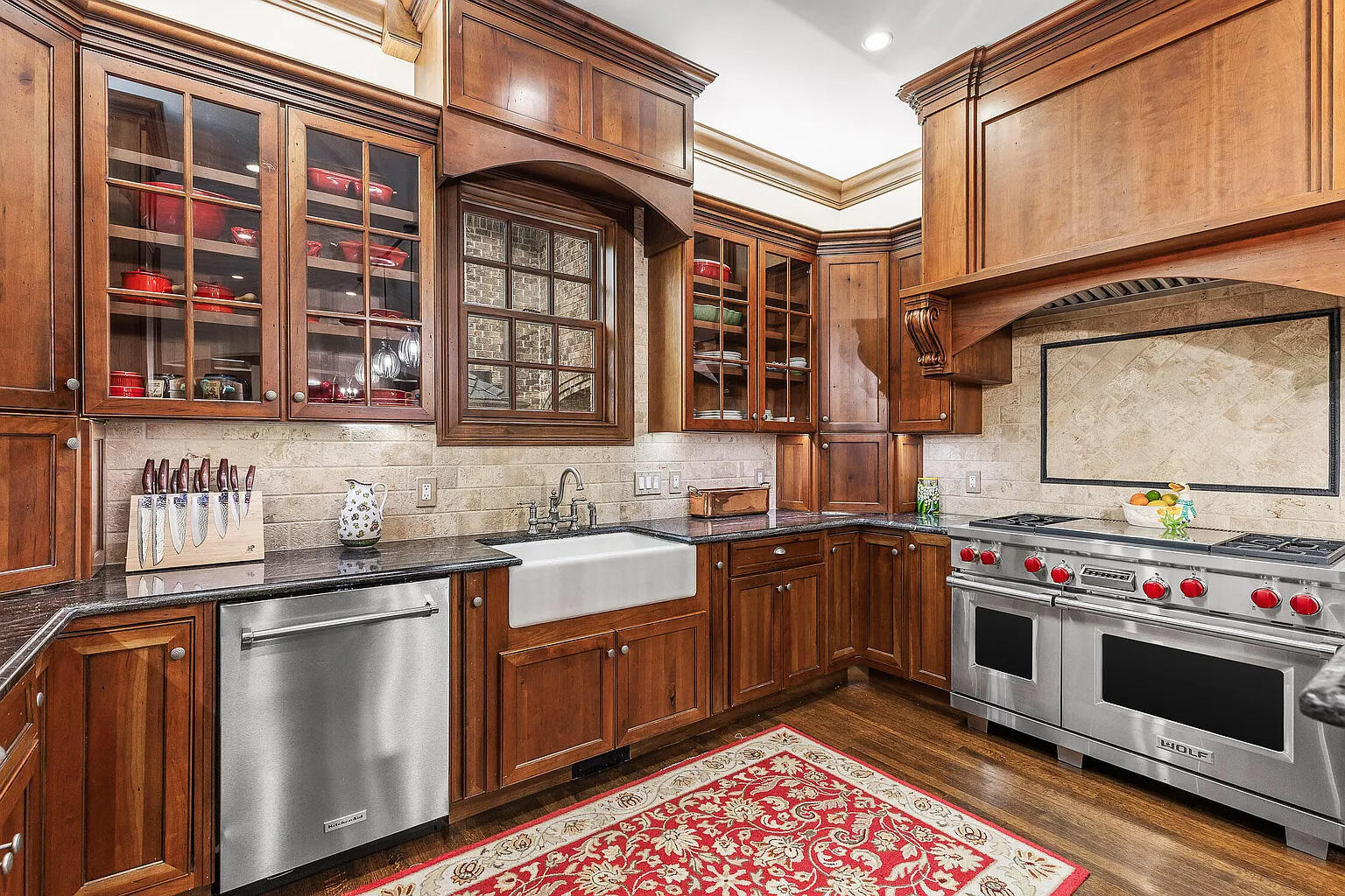 4405 Hawk Ridge Court