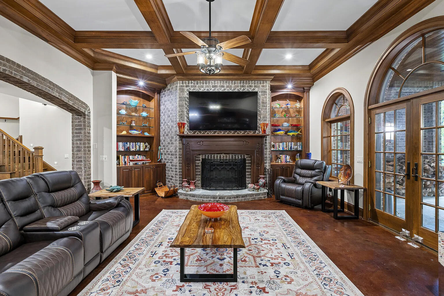 4405 Hawk Ridge Court