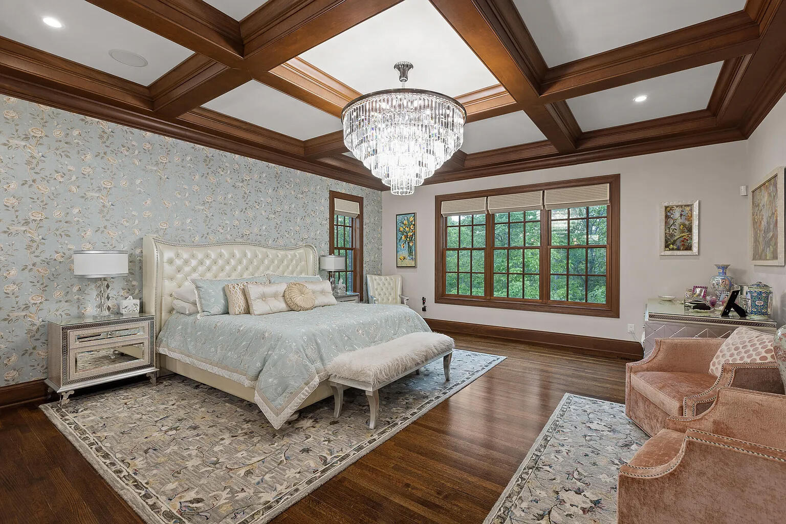 4405 Hawk Ridge Court