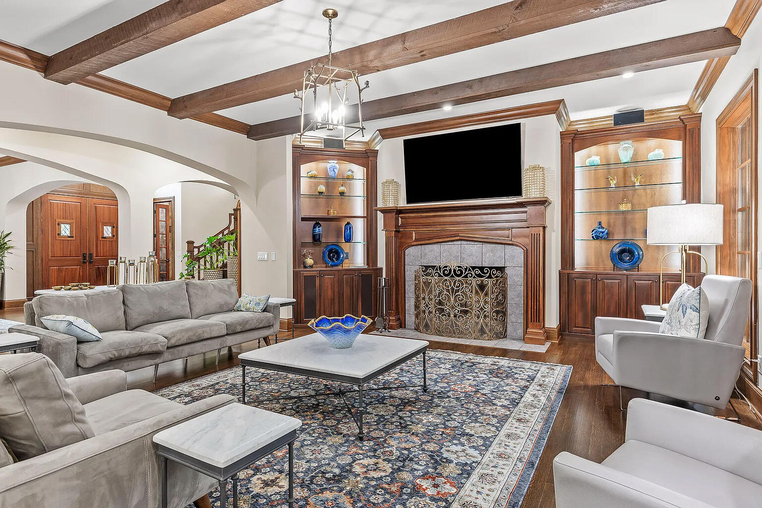 4405 Hawk Ridge Court