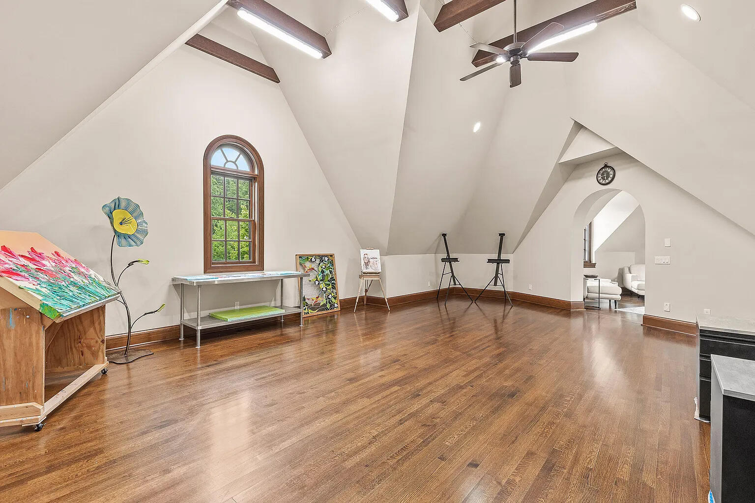 4405 Hawk Ridge Court