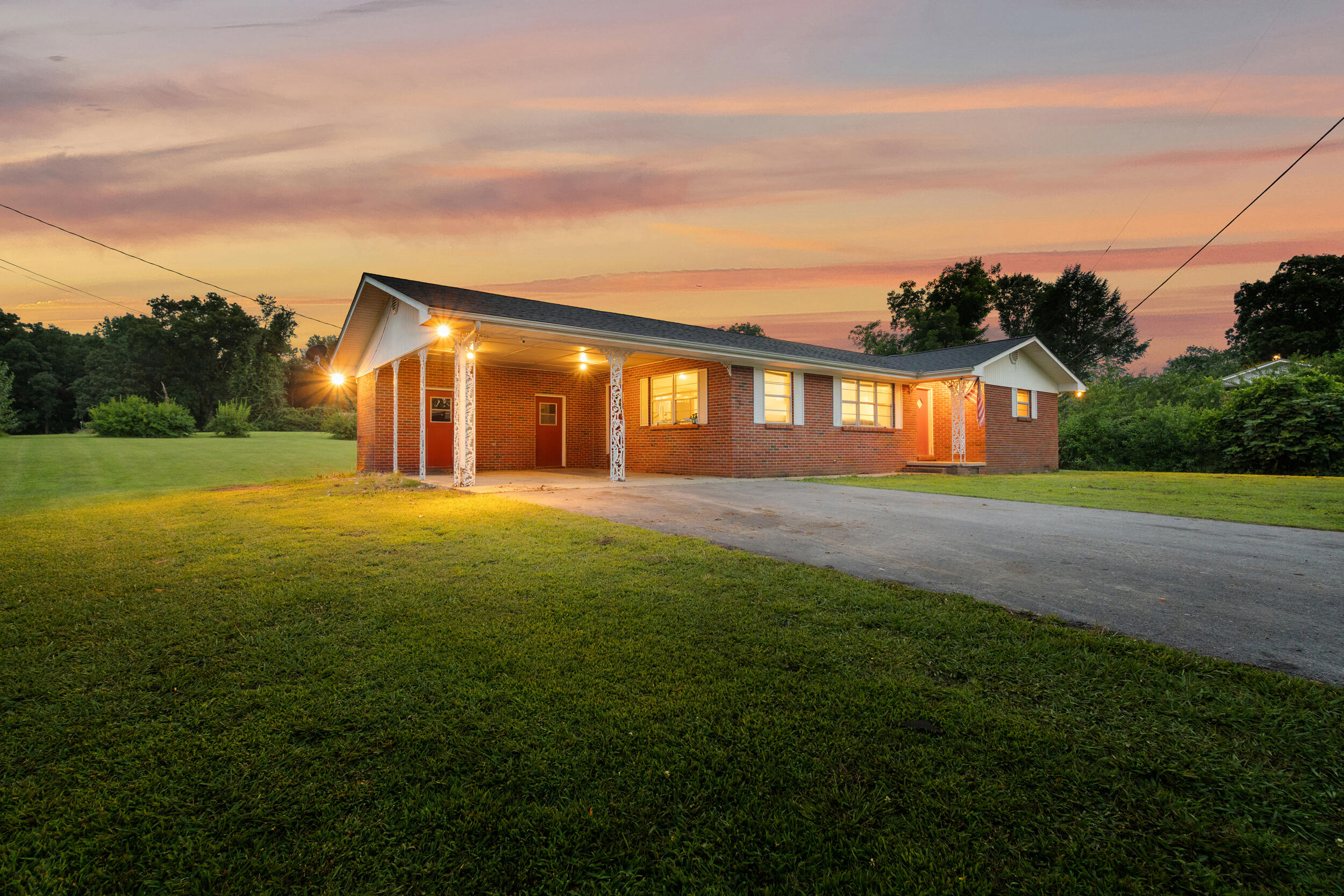 137 Scenic Hill Drive