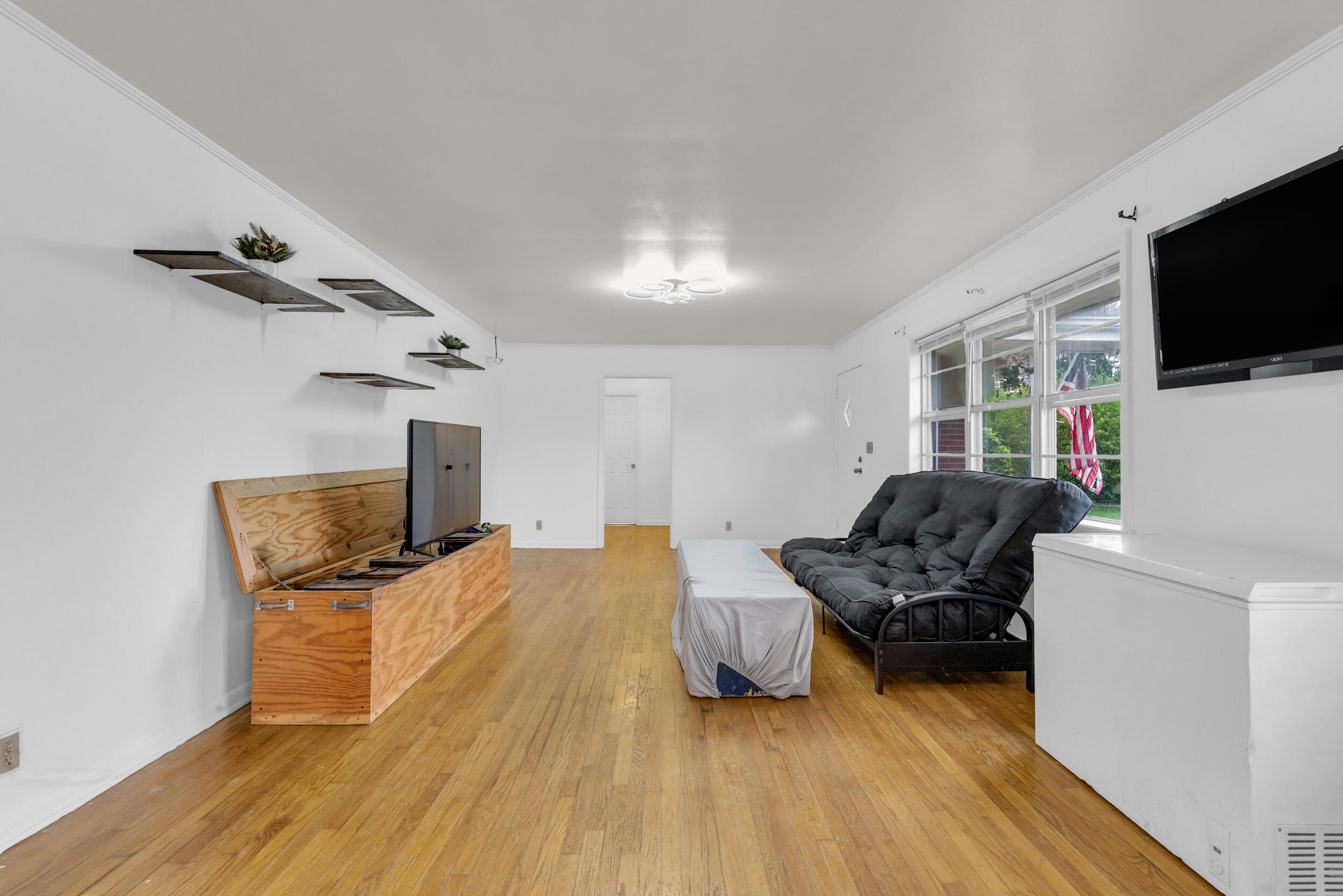 137 Scenic Hill Drive