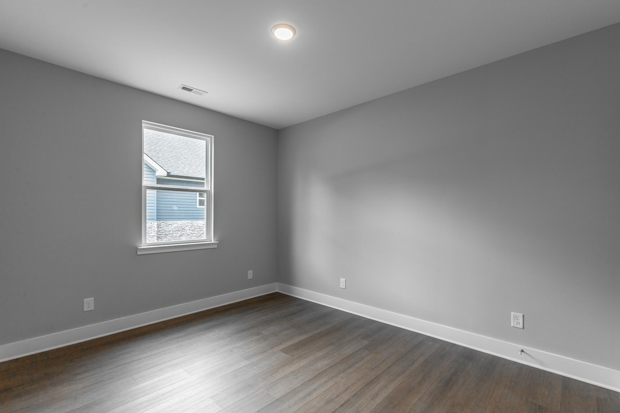 712 Mclemore Street, LaFayette