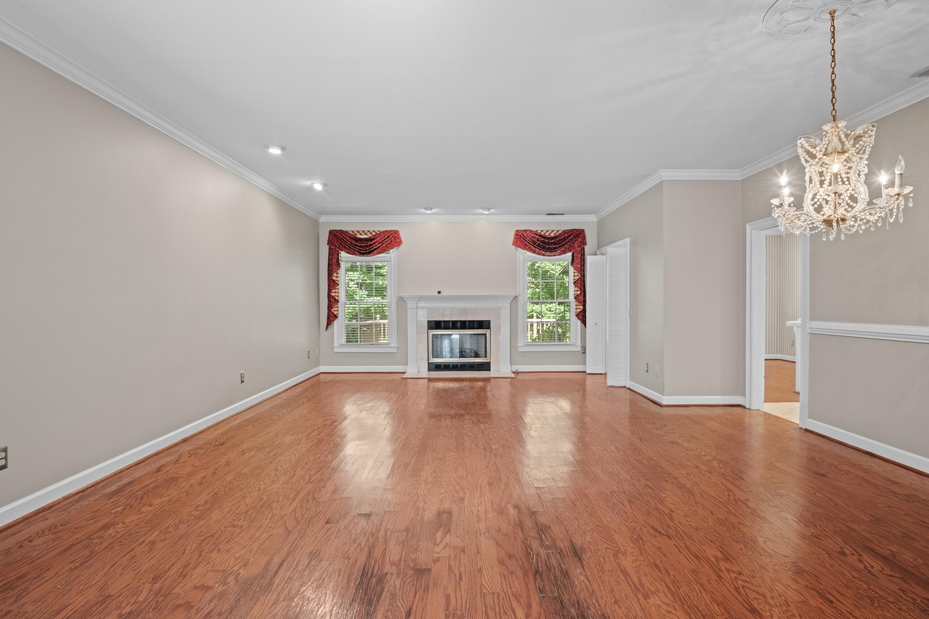 1500 Thornebrooke Circle