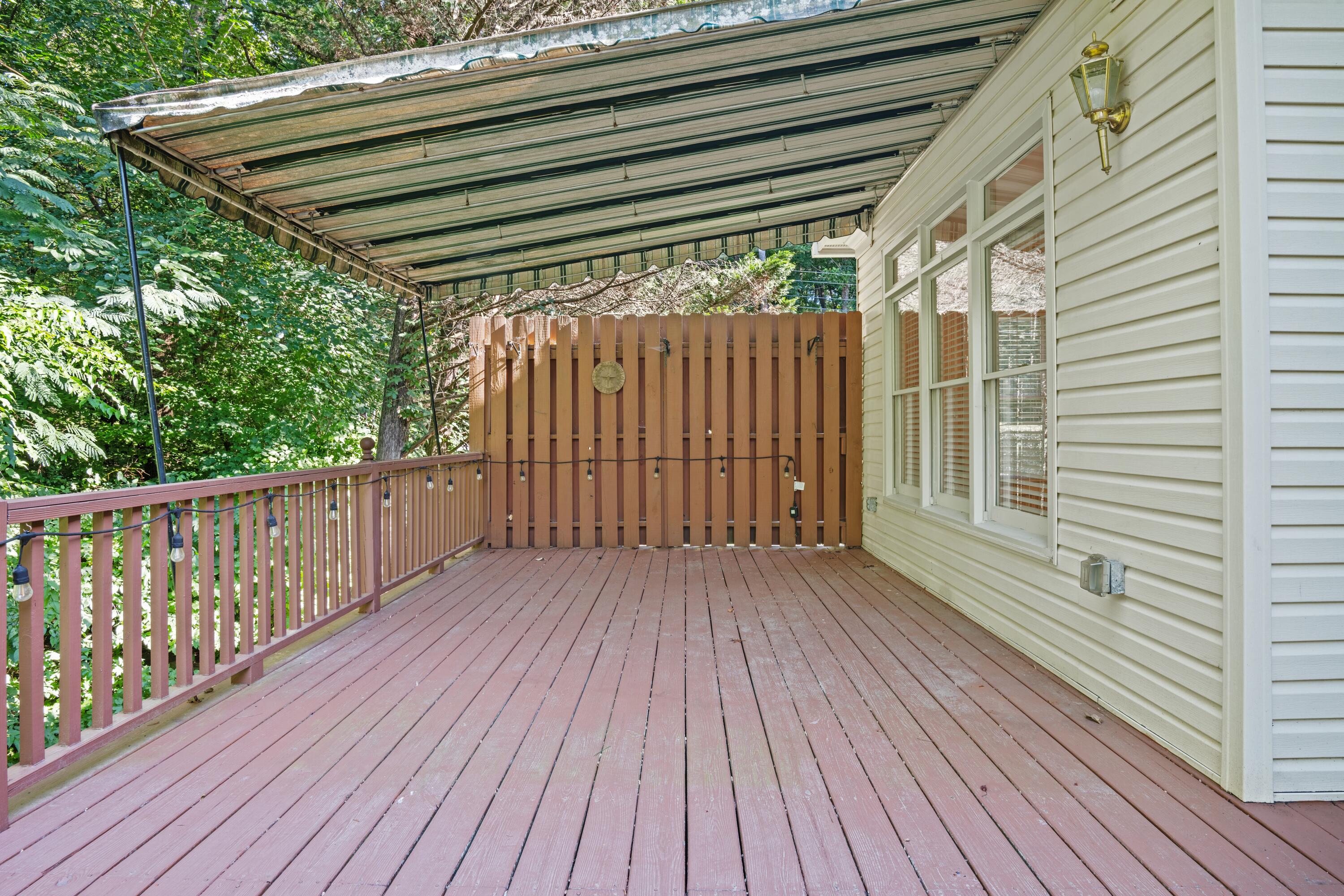 1500 Thornebrooke Circle