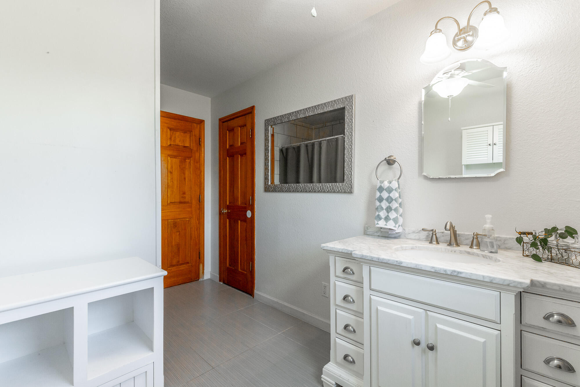 575 W Nickajack Road