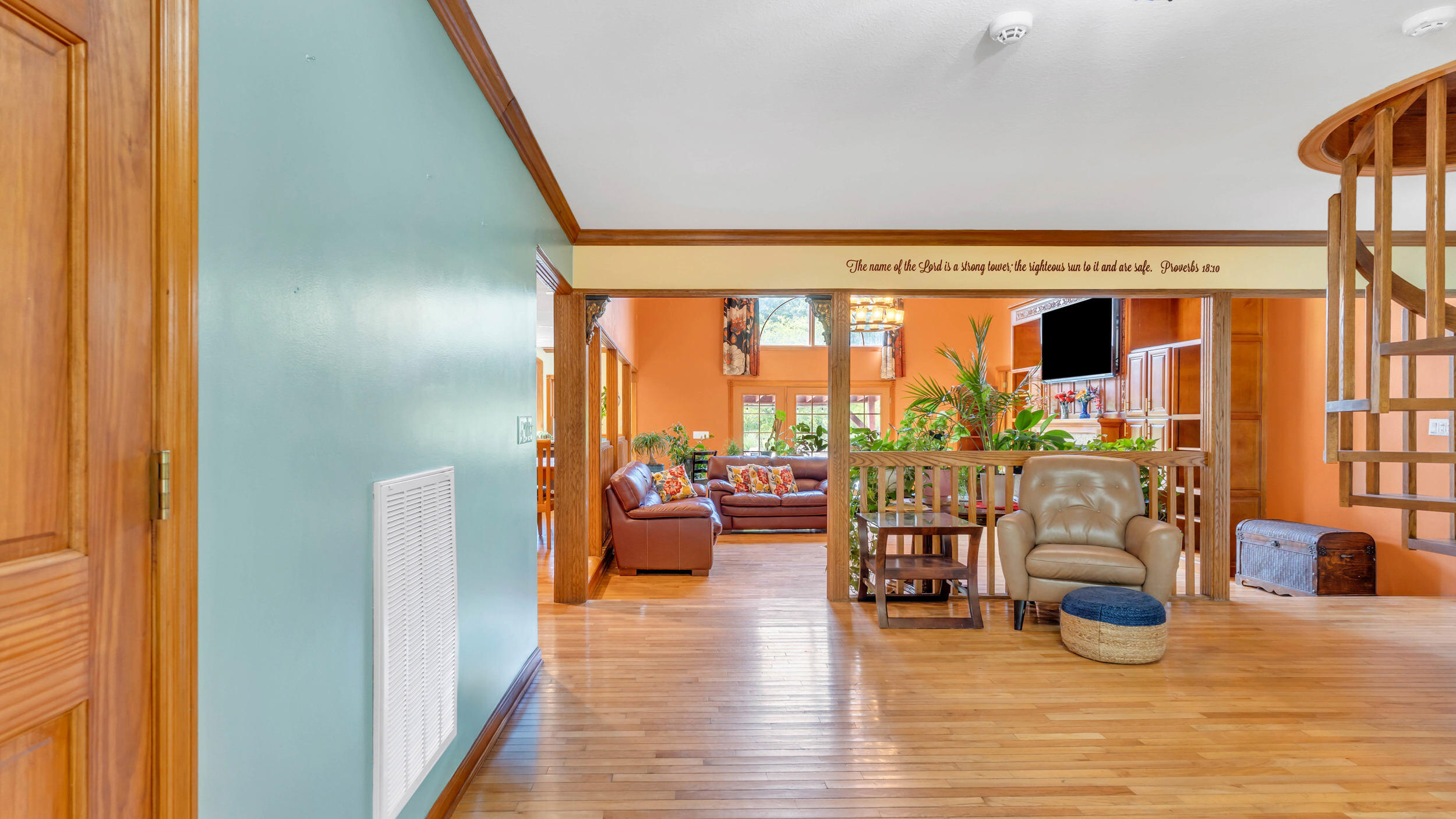 575 W Nickajack Road