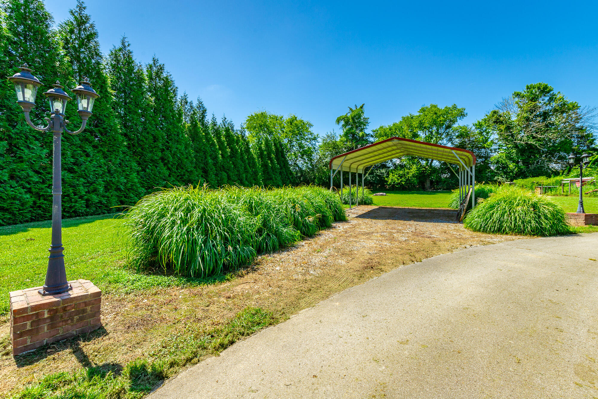 575 W Nickajack Road