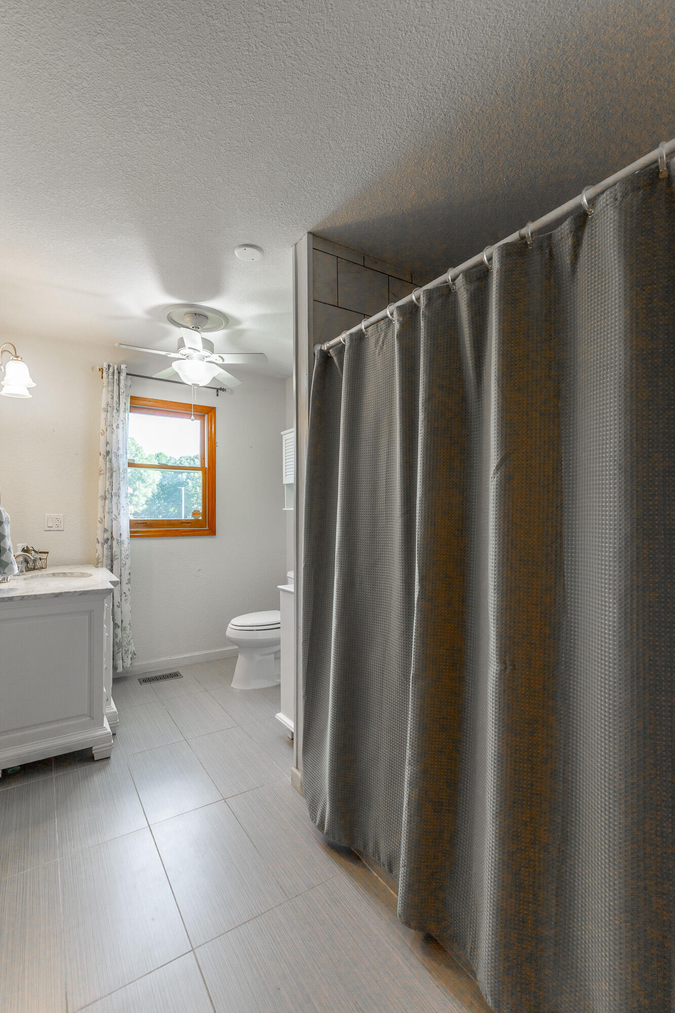 575 W Nickajack Road