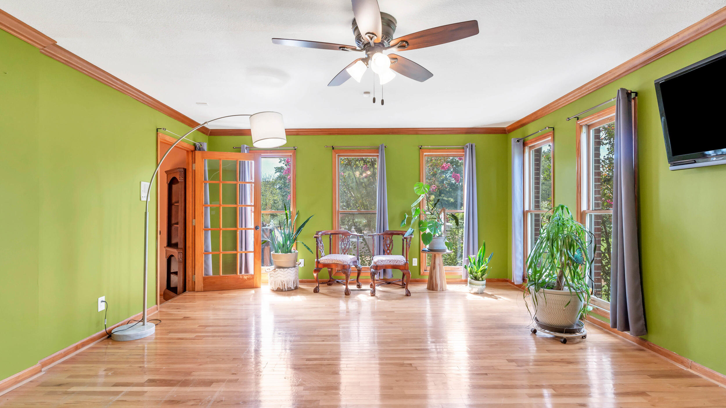 575 W Nickajack Road