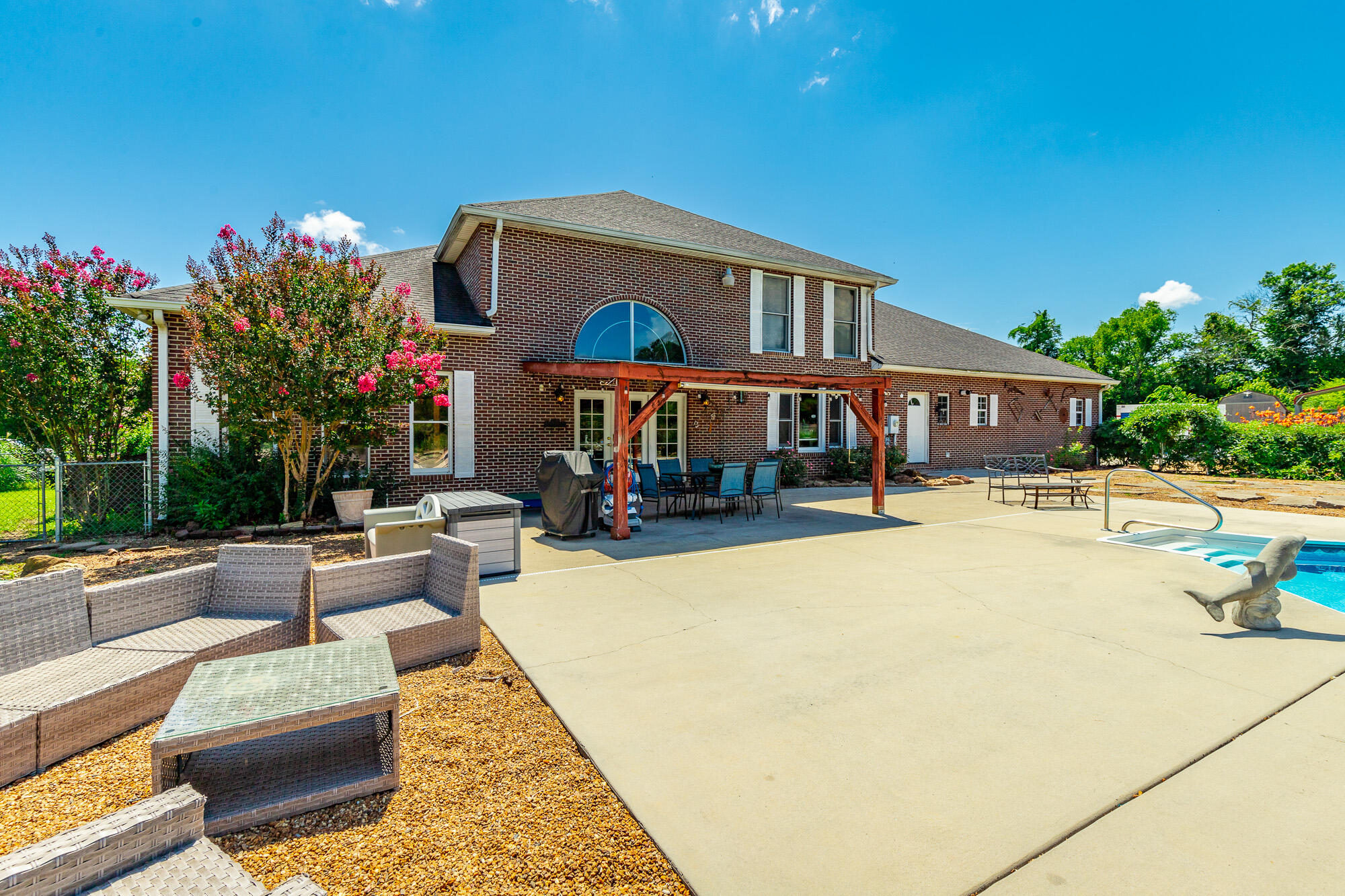 575 W Nickajack Road