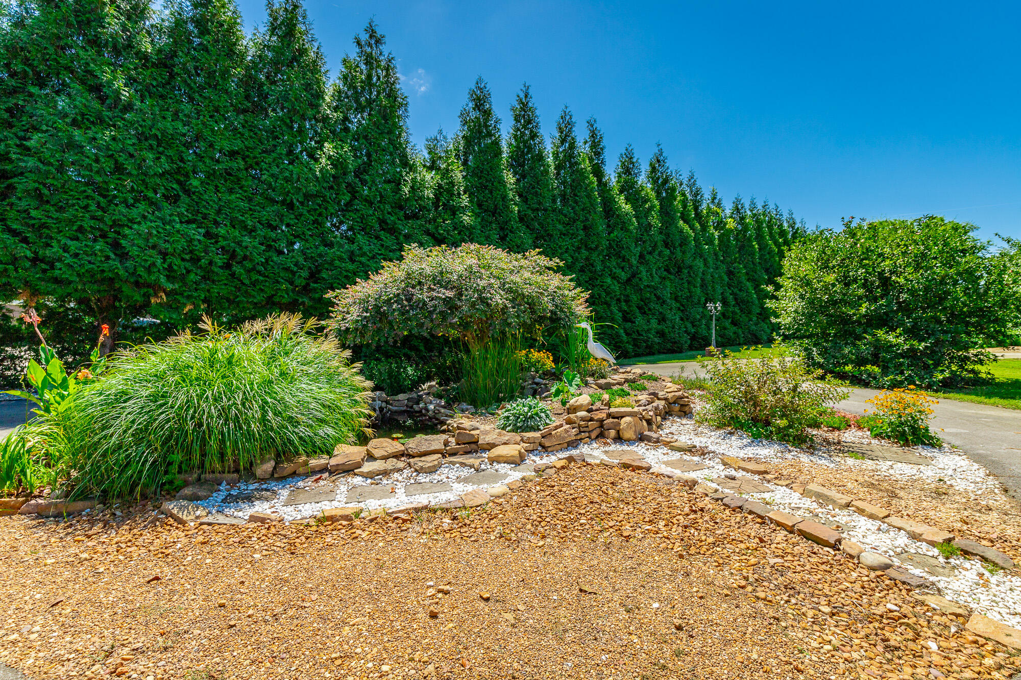 575 W Nickajack Road