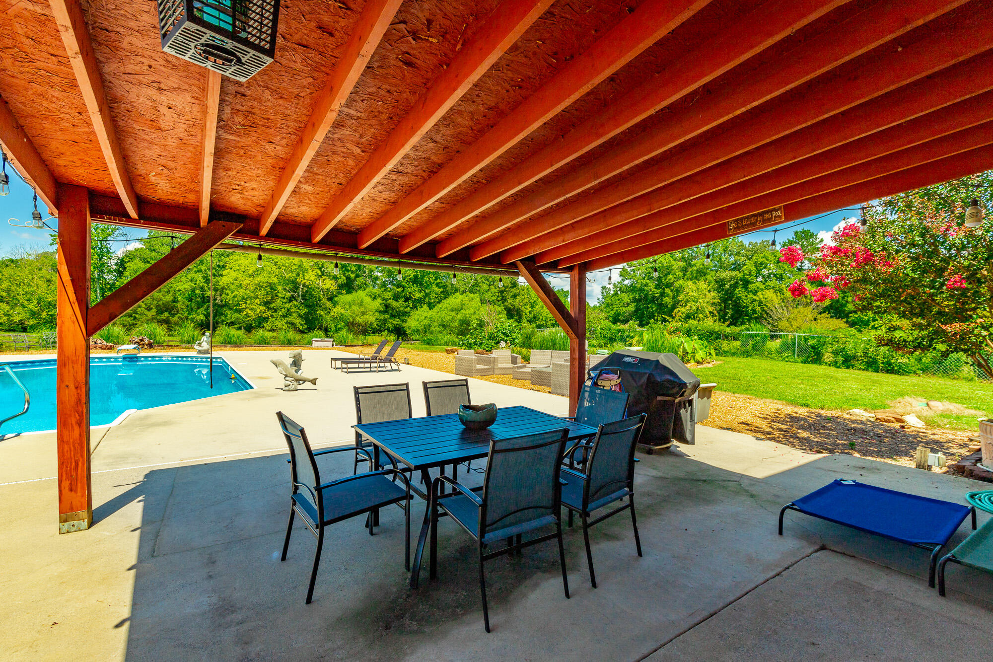 575 W Nickajack Road